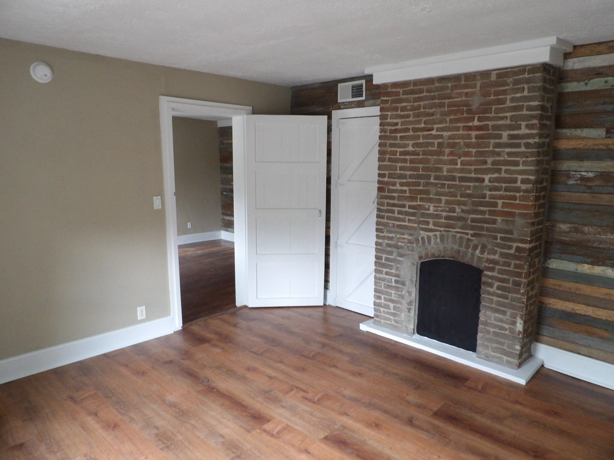 611 Taylor Avenue Property Photo 15