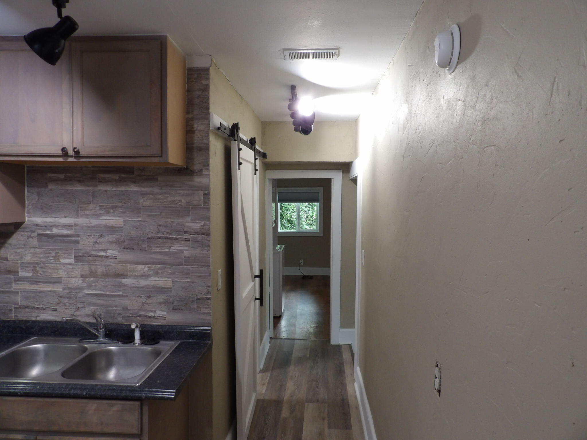 611 Taylor Avenue Property Photo 35