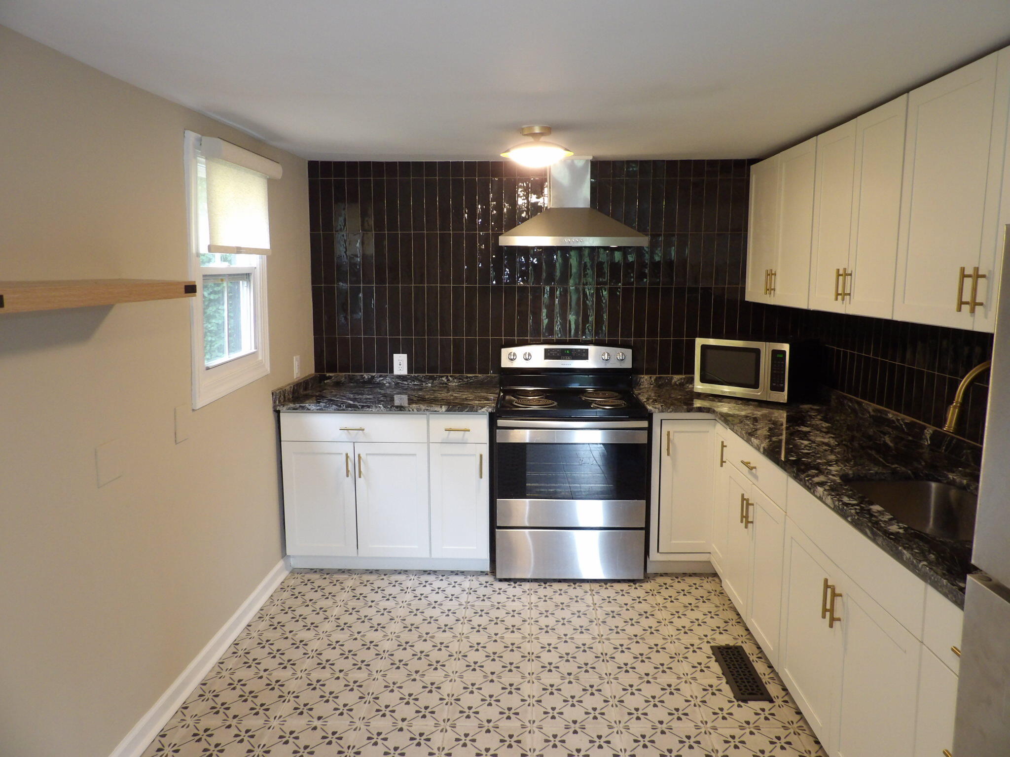 619.5 Taylor Avenue 1 Property Photo 13
