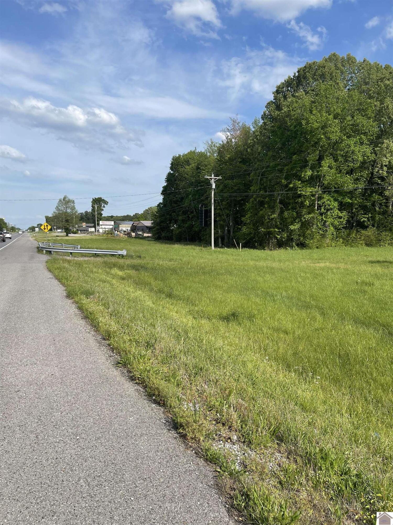 3911 U.s. Highway 62 Property Photo 5