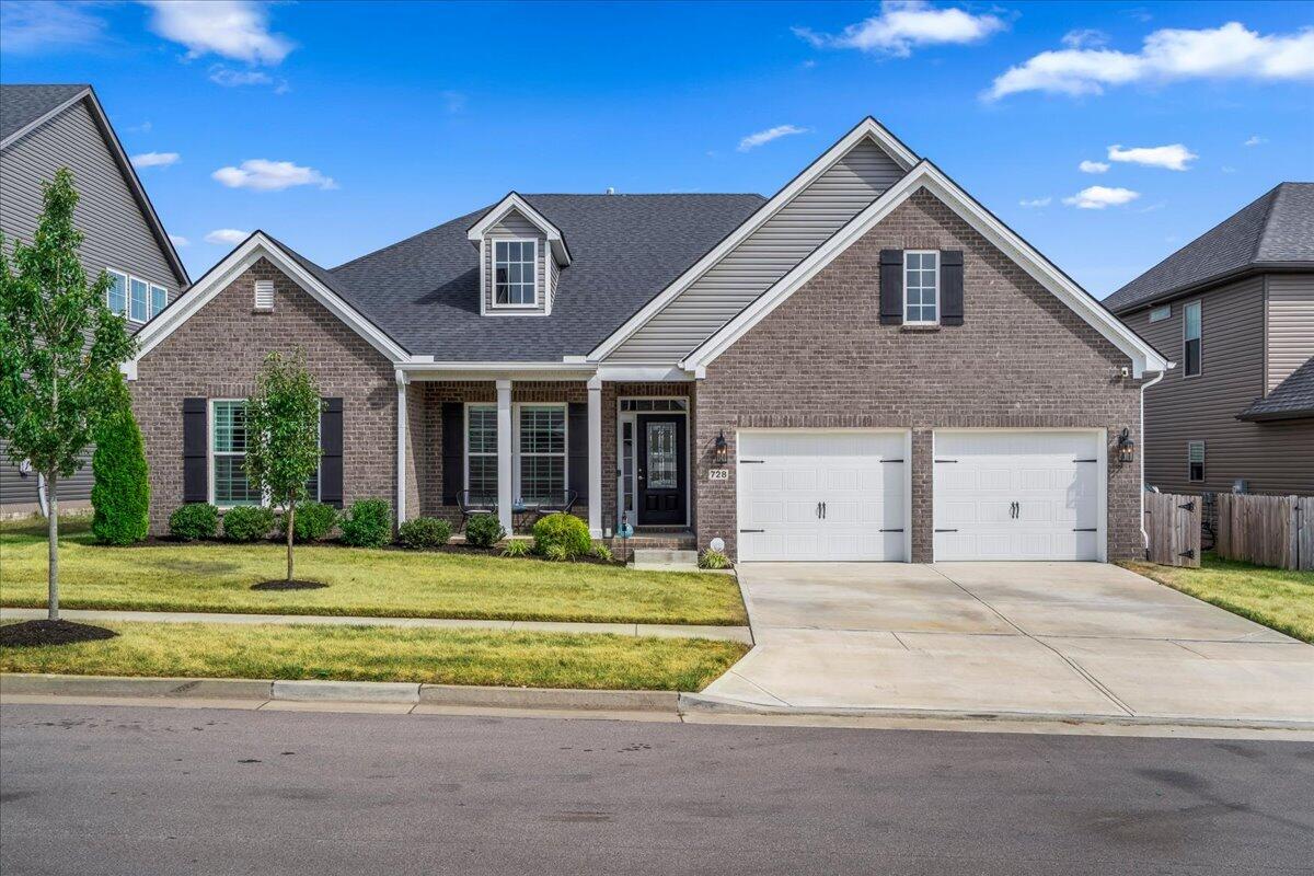 728 Hollyhock Drive Property Photo 1