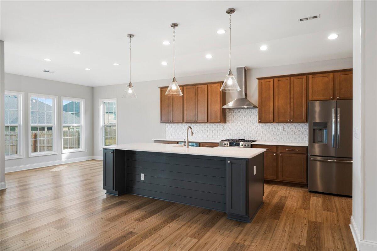 728 Hollyhock Drive Property Photo 11