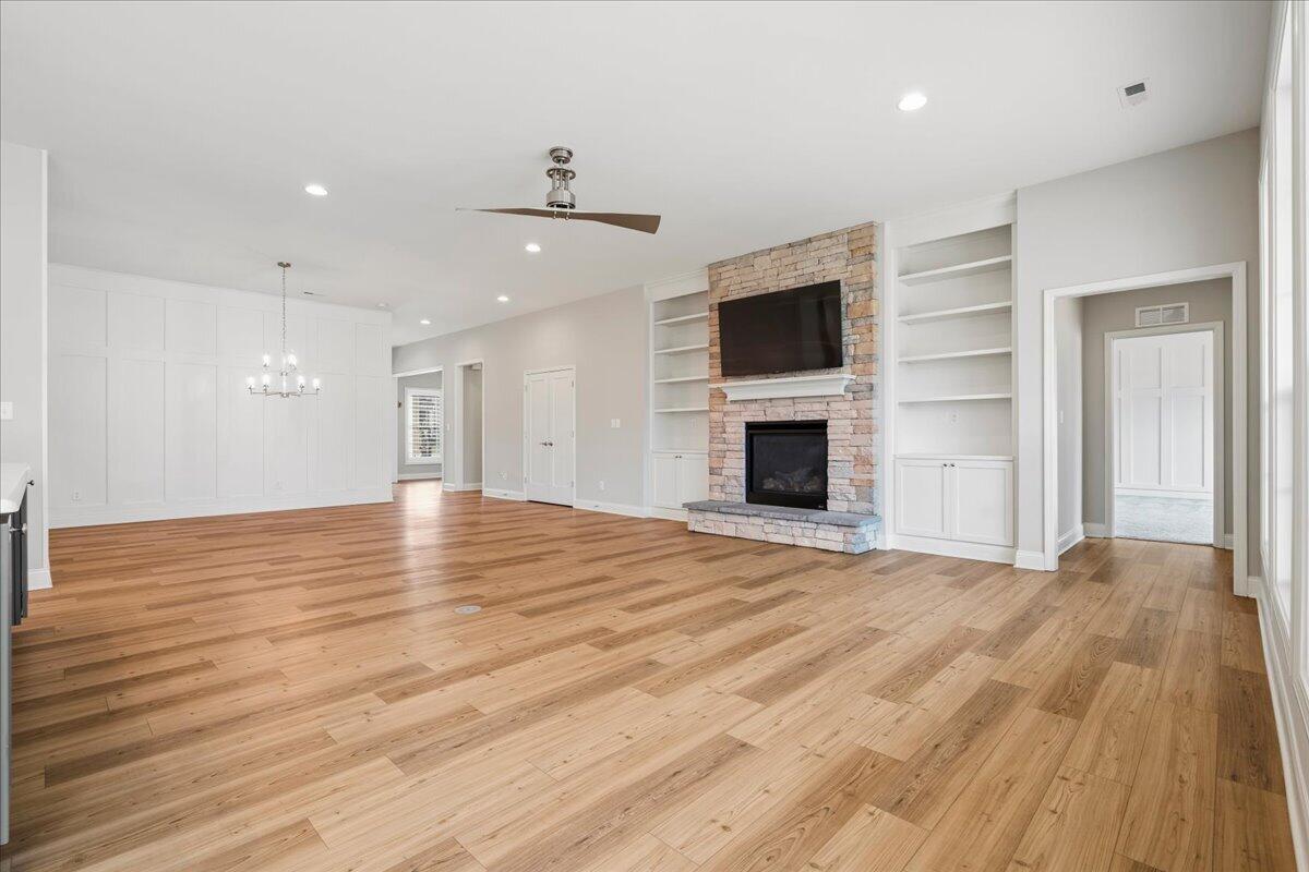 728 Hollyhock Drive Property Photo 17