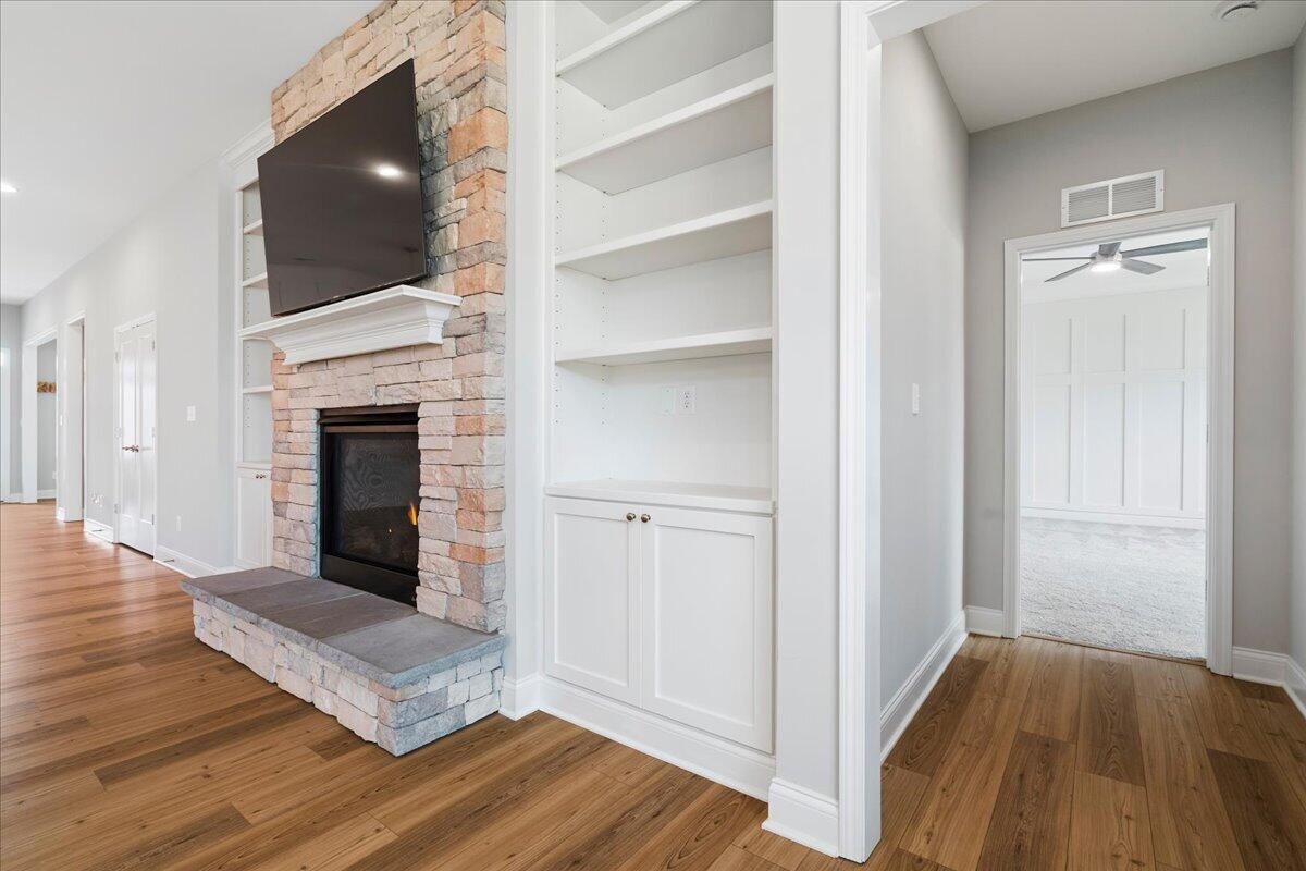 728 Hollyhock Drive Property Photo 21