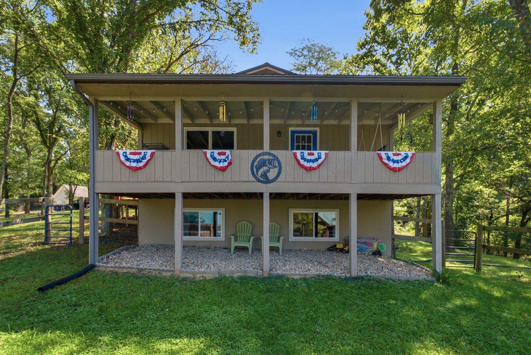 556 Cedar