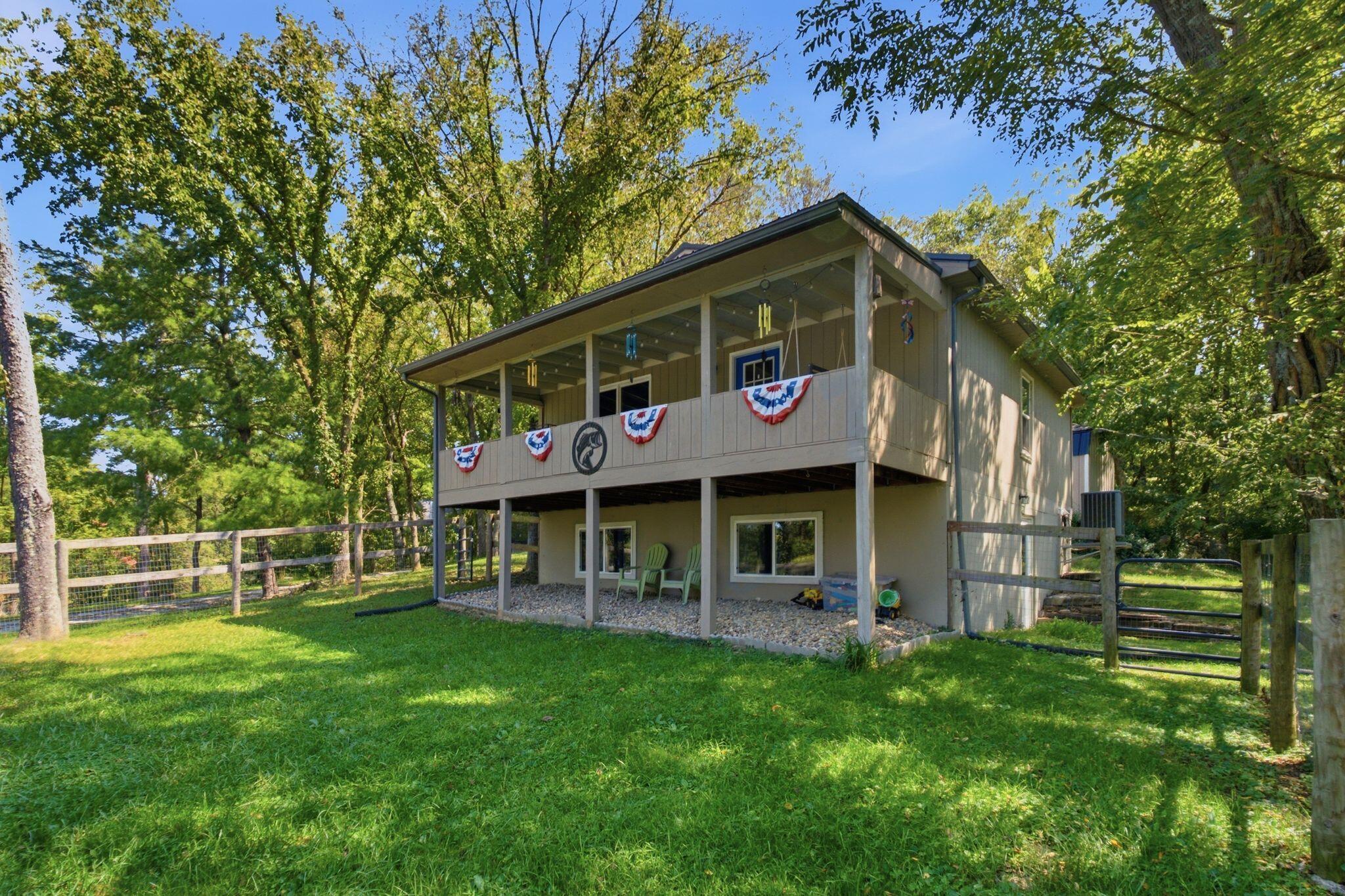 556 Cedar Property Photo 24