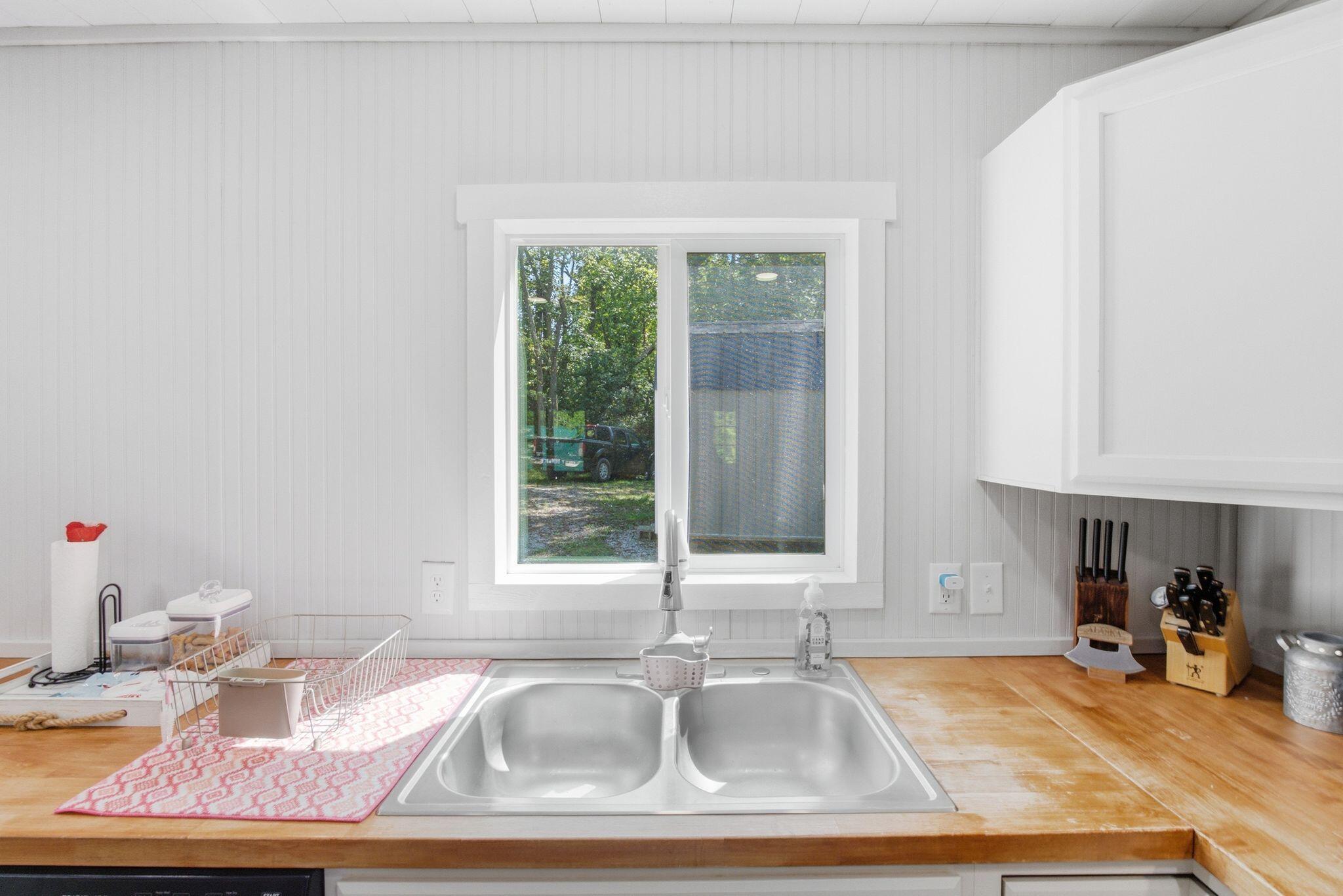 556 Cedar Property Photo 31