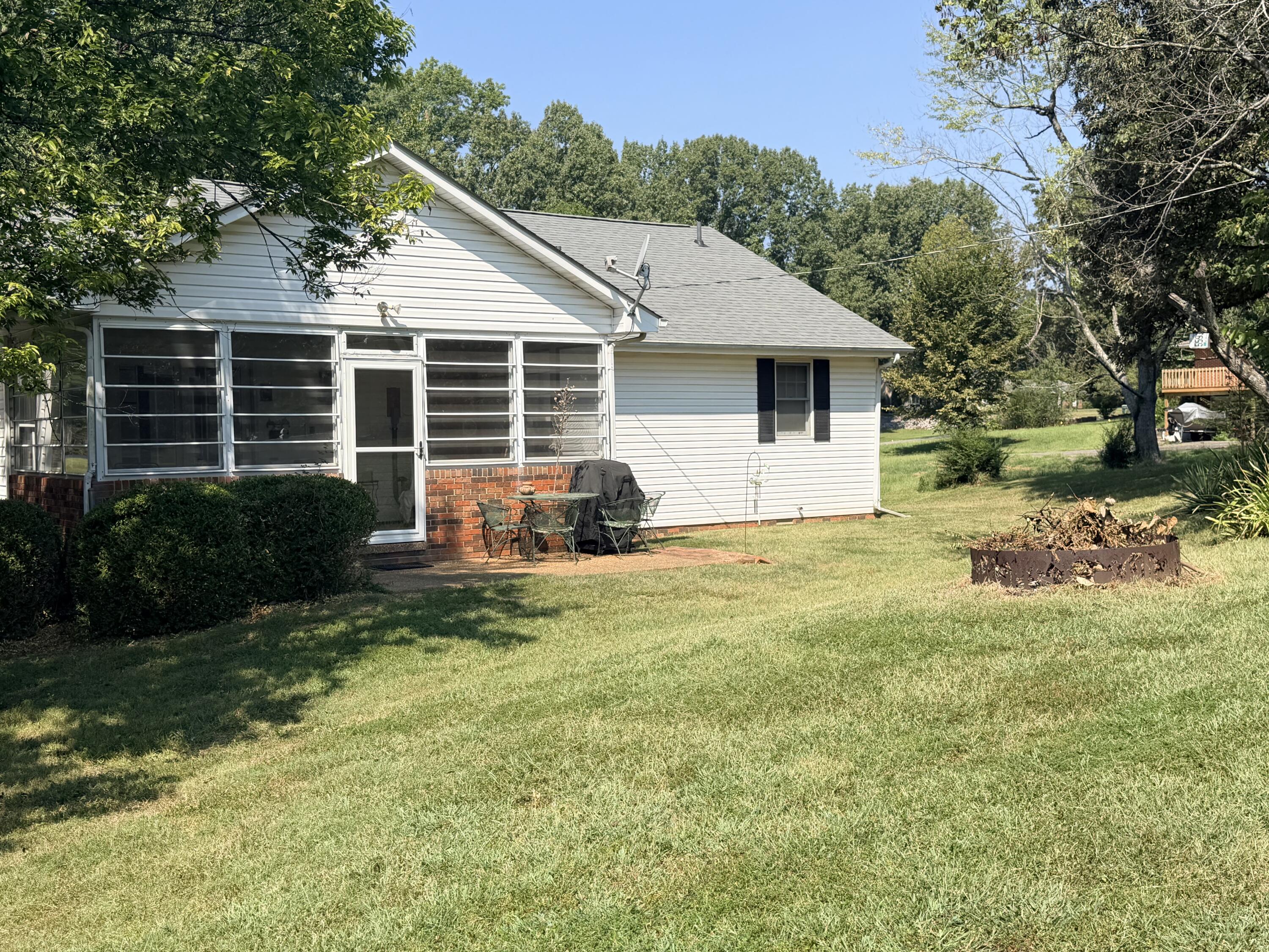 30 Black River Rd Property Photo 5