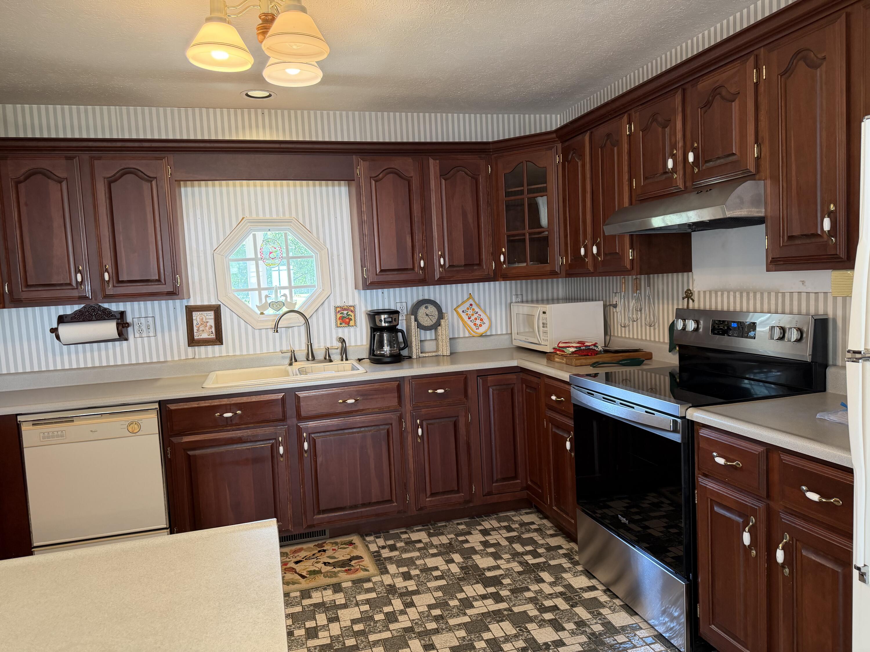 30 Black River Rd Property Photo 25