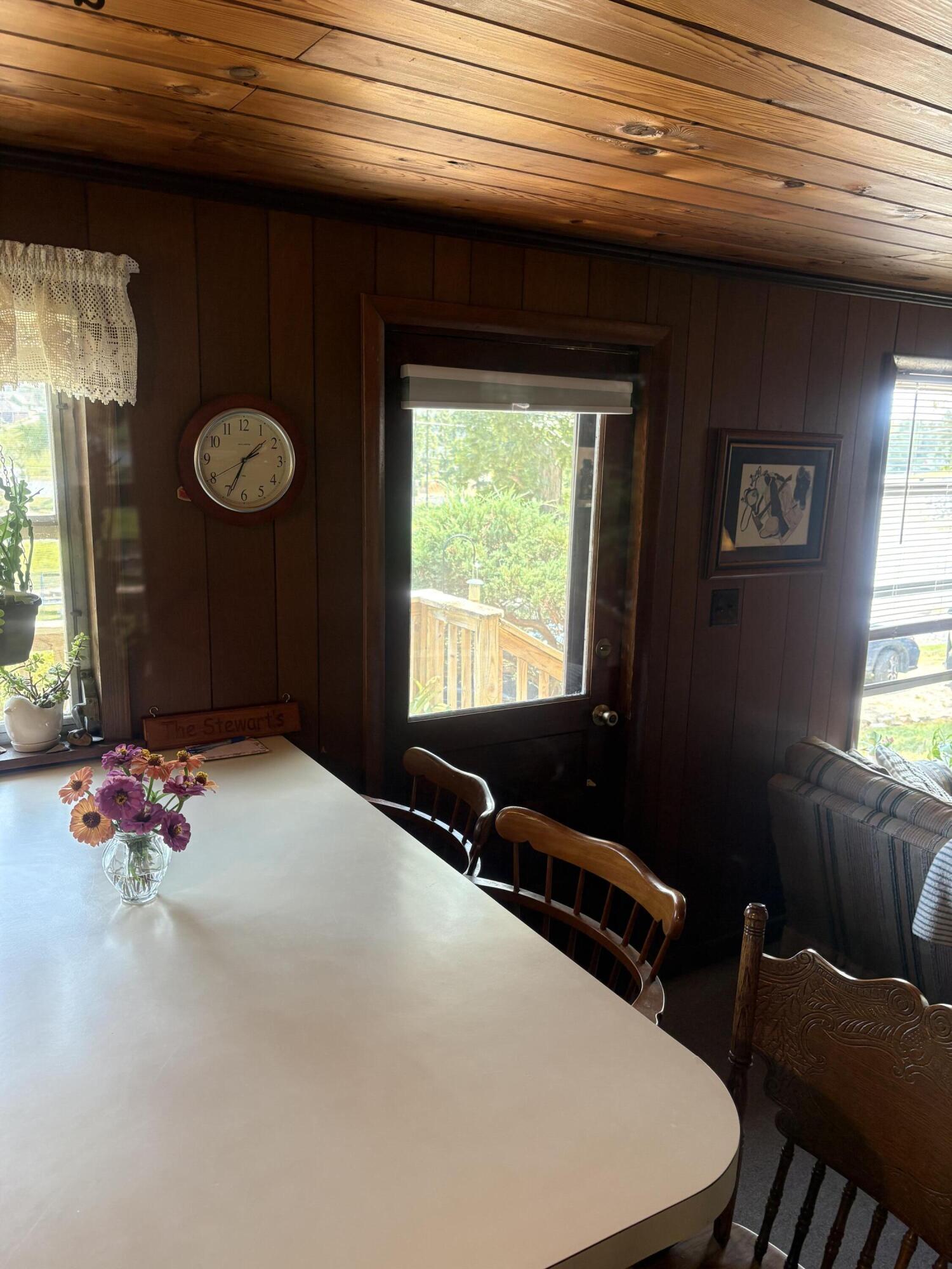143 Knox Drive Property Photo 8