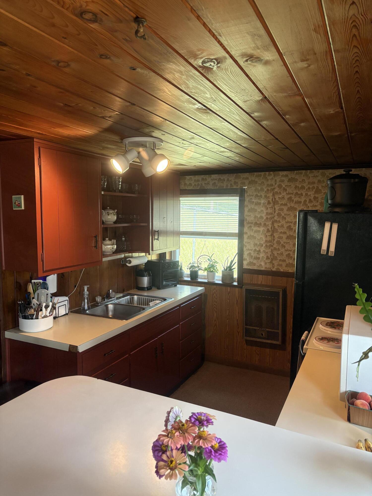 143 Knox Drive Property Photo 10