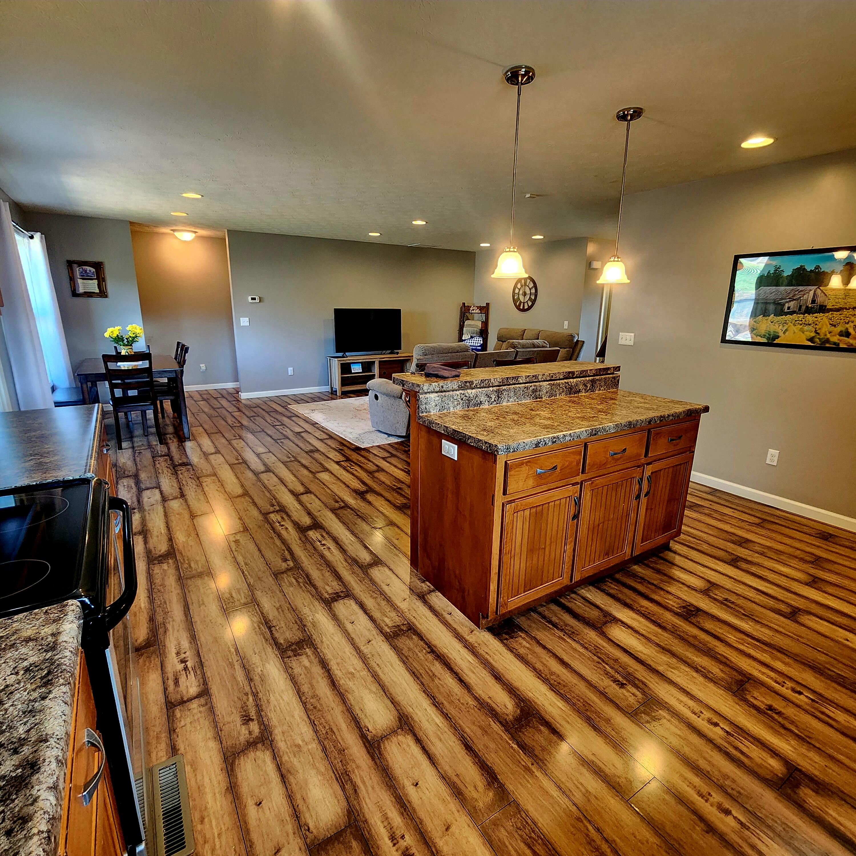 1029 Eagle Point Drive Property Photo 8