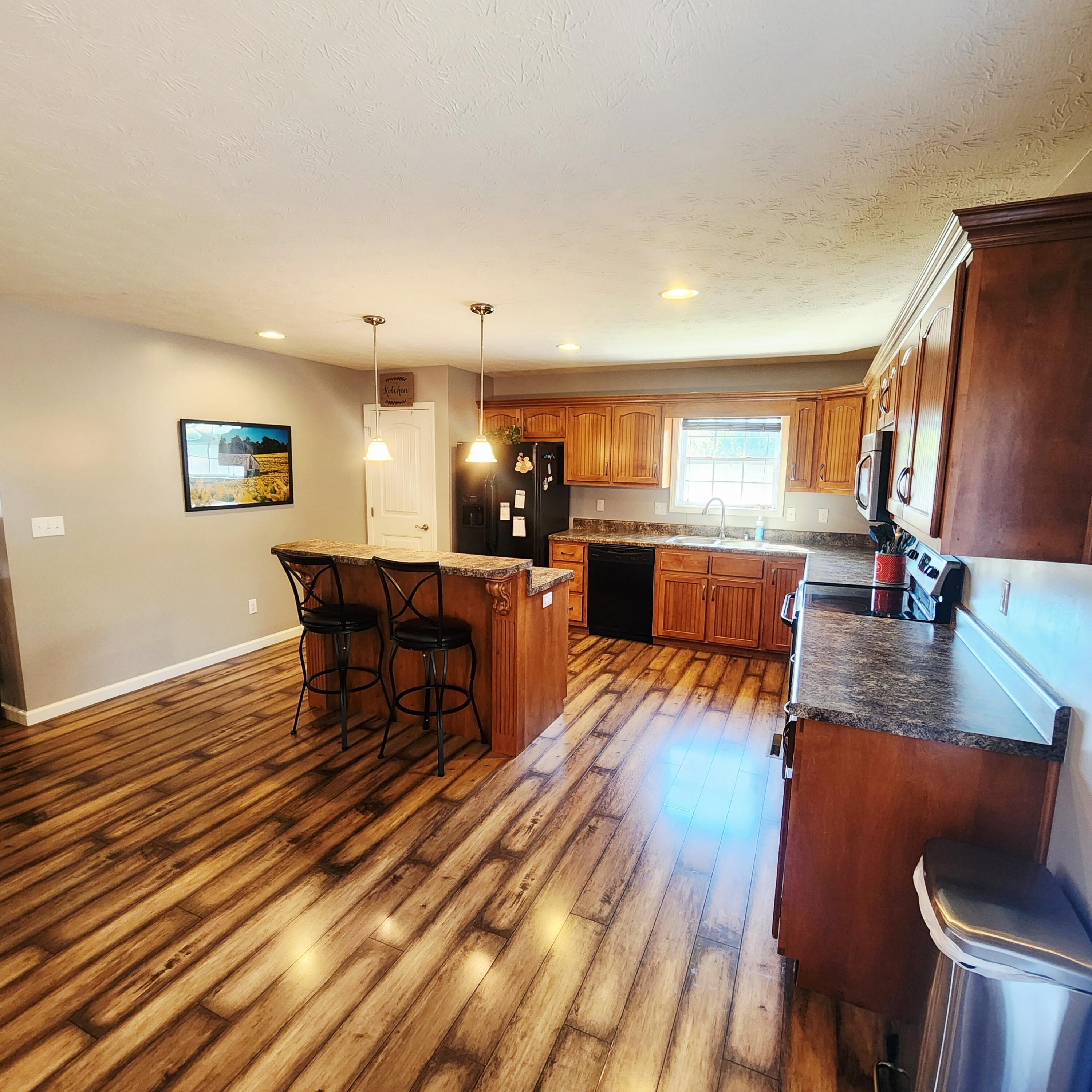 1029 Eagle Point Drive Property Photo 10