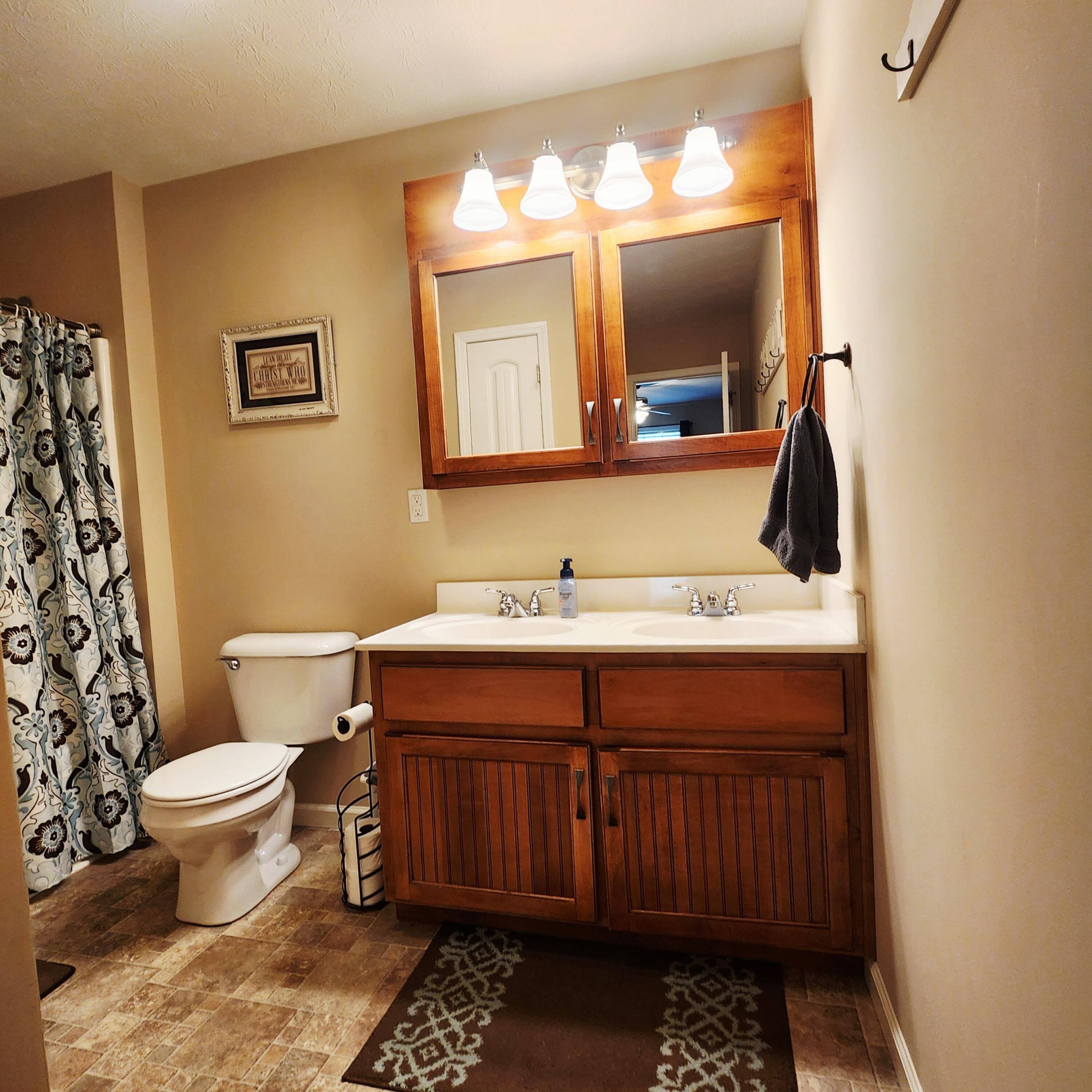 1029 Eagle Point Drive Property Photo 19