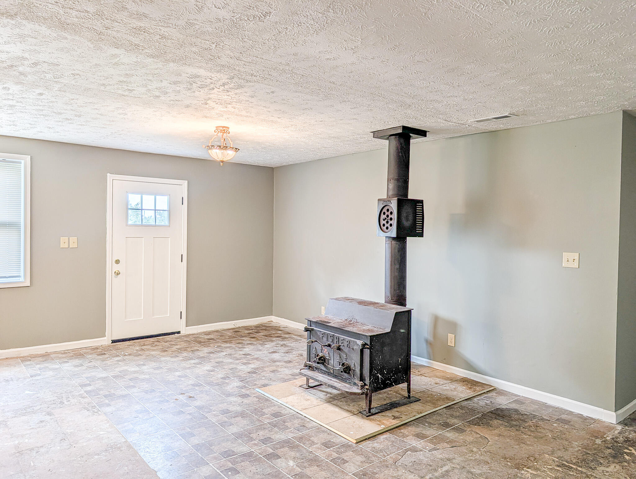 1233 Corman Lane Property Photo 19