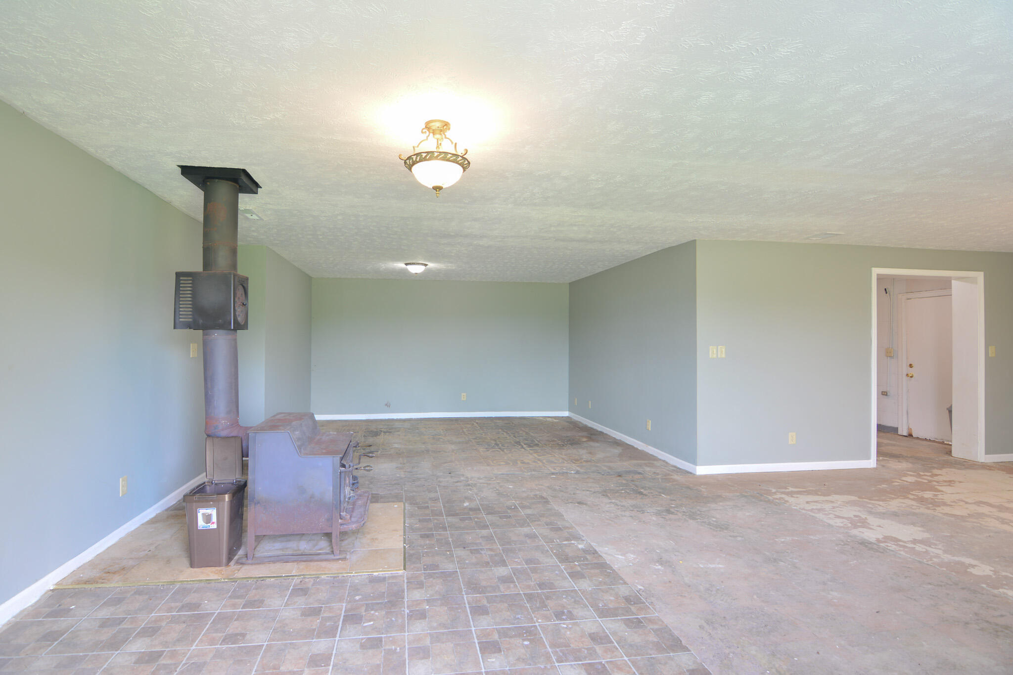 1233 Corman Lane Property Photo 23