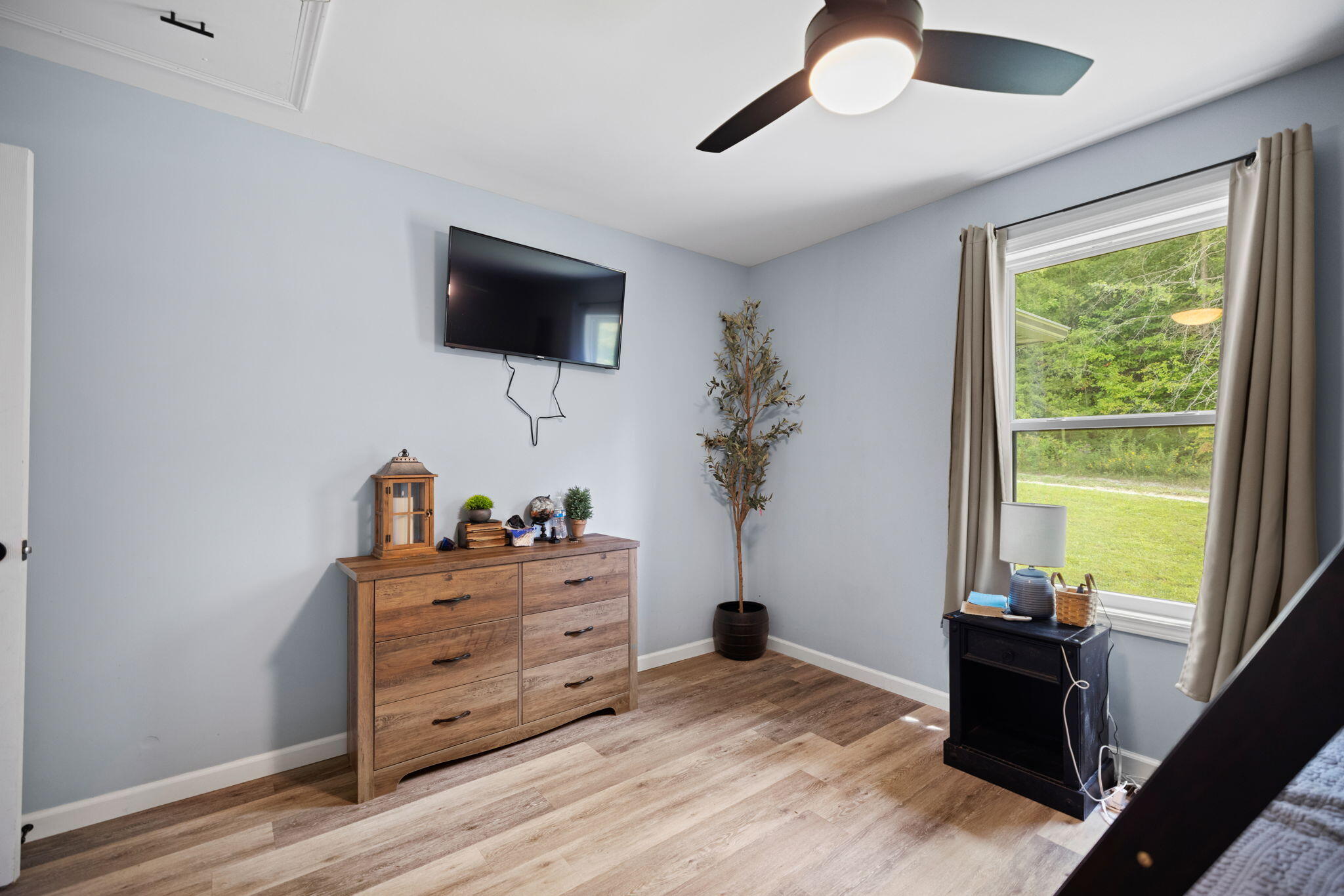 35 El Way Property Photo 89