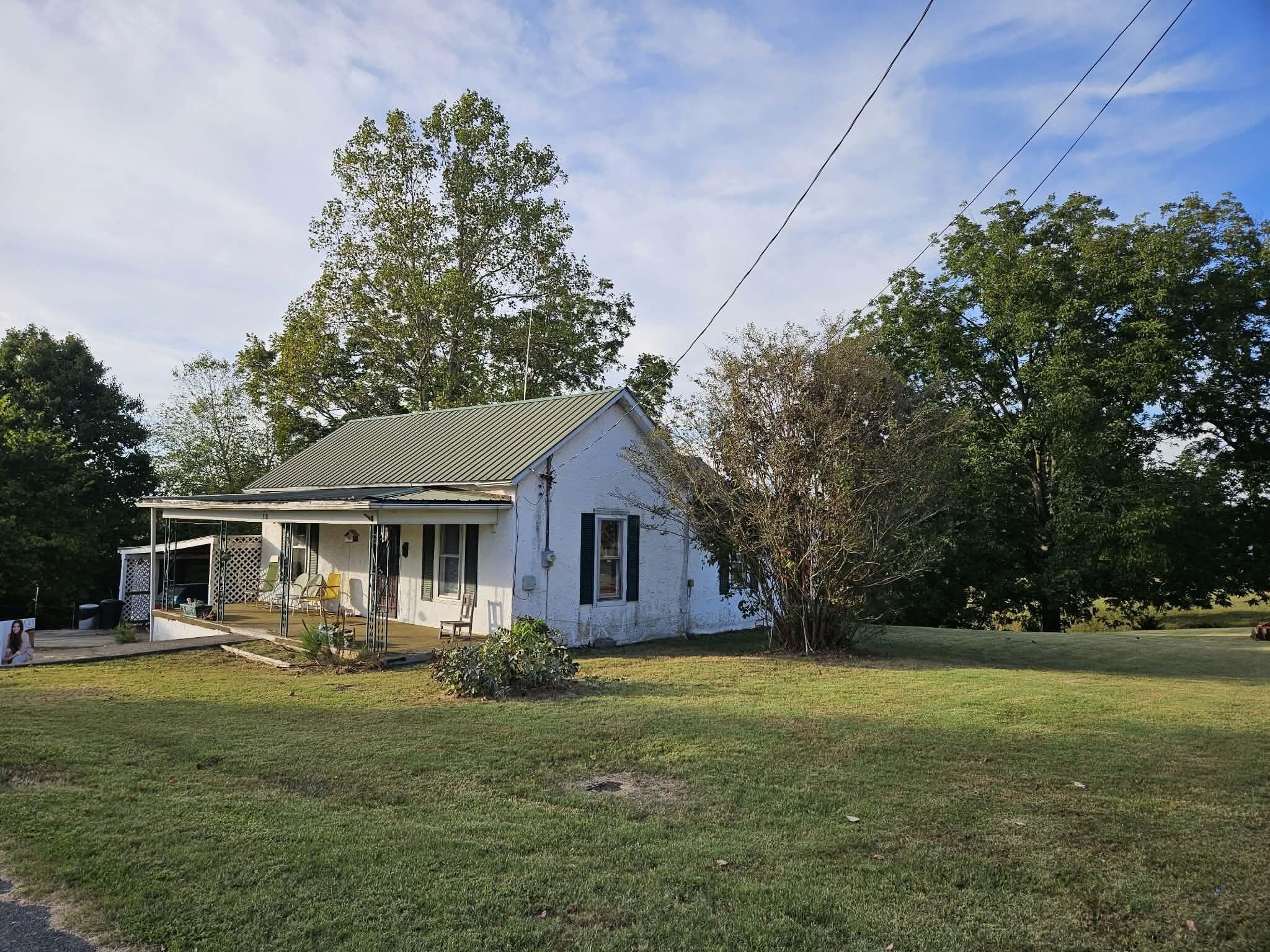 318 Crutchfield Street Property Photo 2