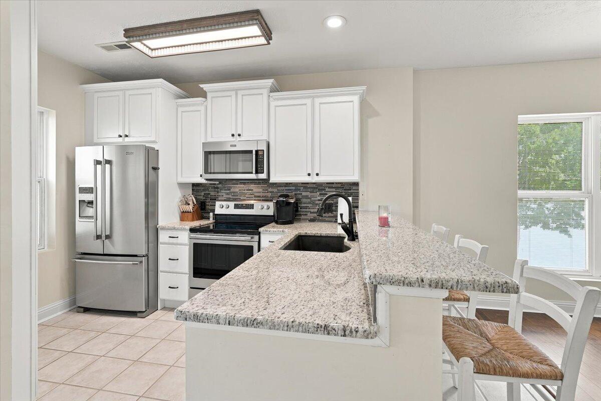 572 Moon Bay Drive #5 Property Photo 4