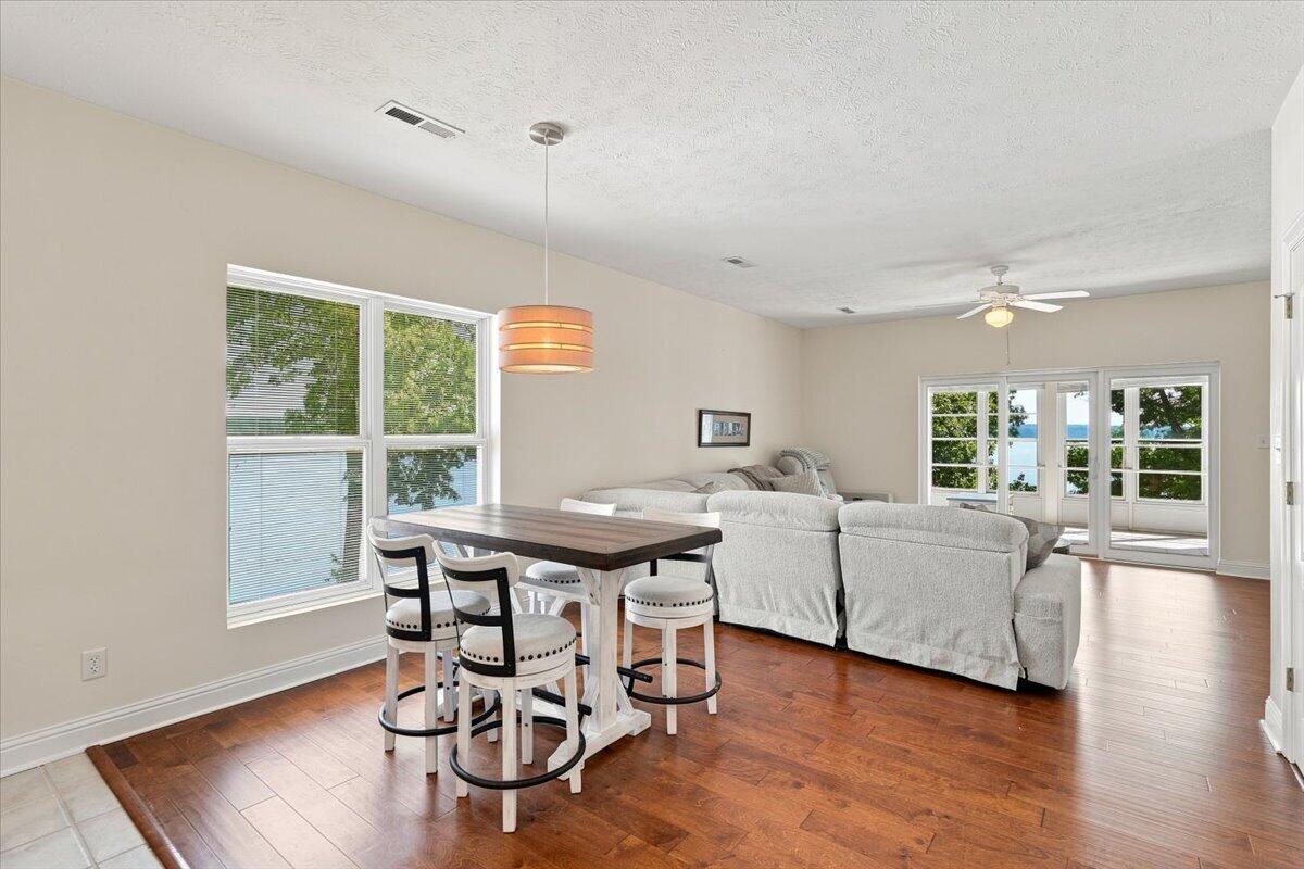 572 Moon Bay Drive #5 Property Photo 11