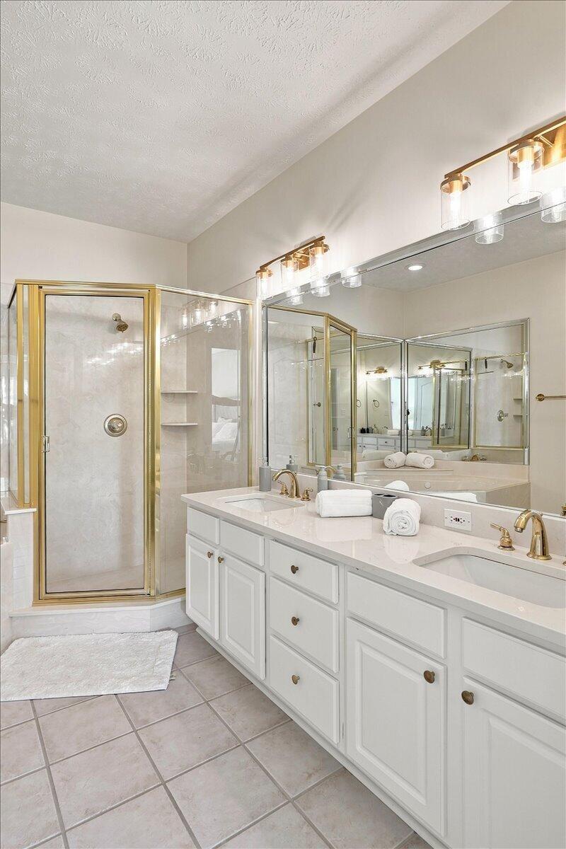 572 Moon Bay Drive #5 Property Photo 24