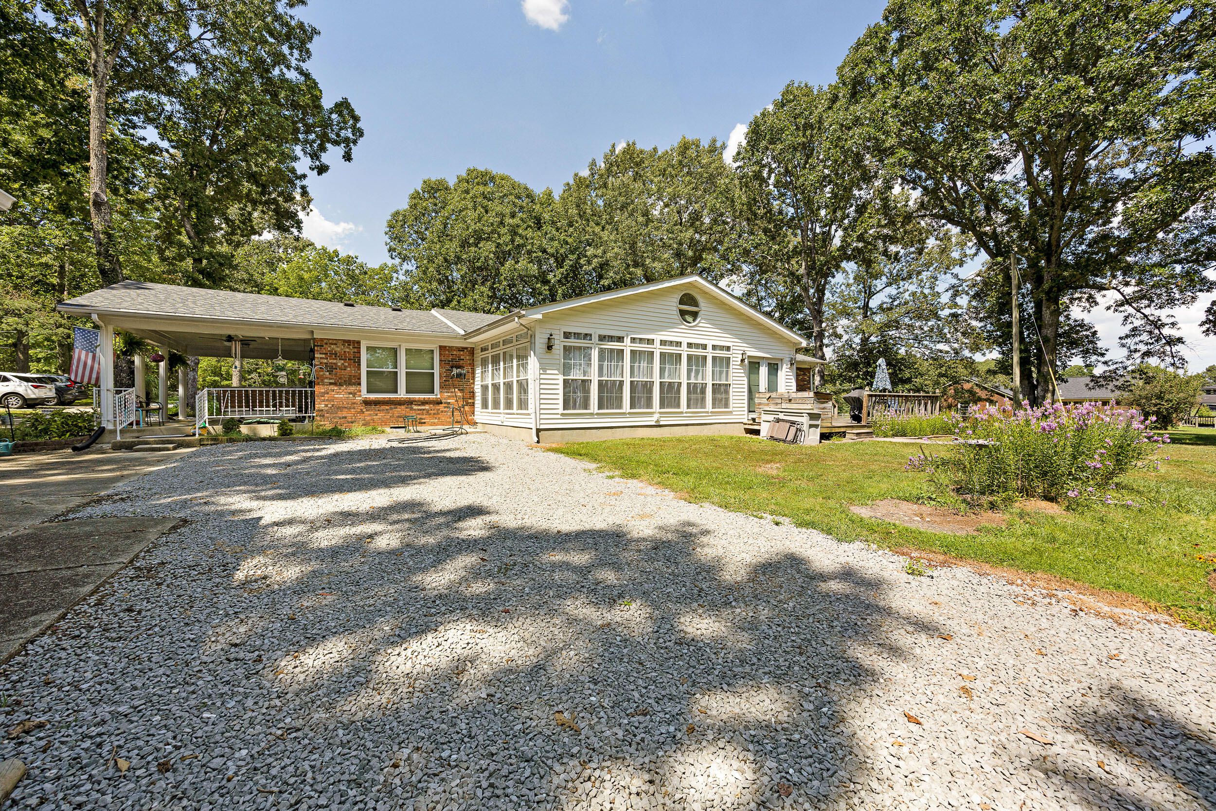 1015 Ky-698 Property Photo 8