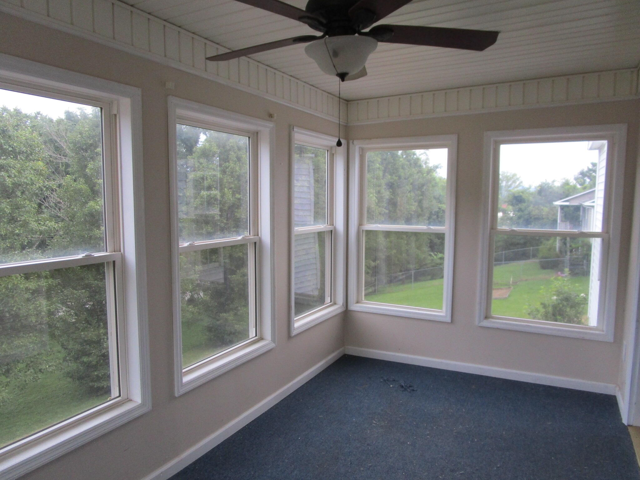 307 Cardinal Court Property Photo 14