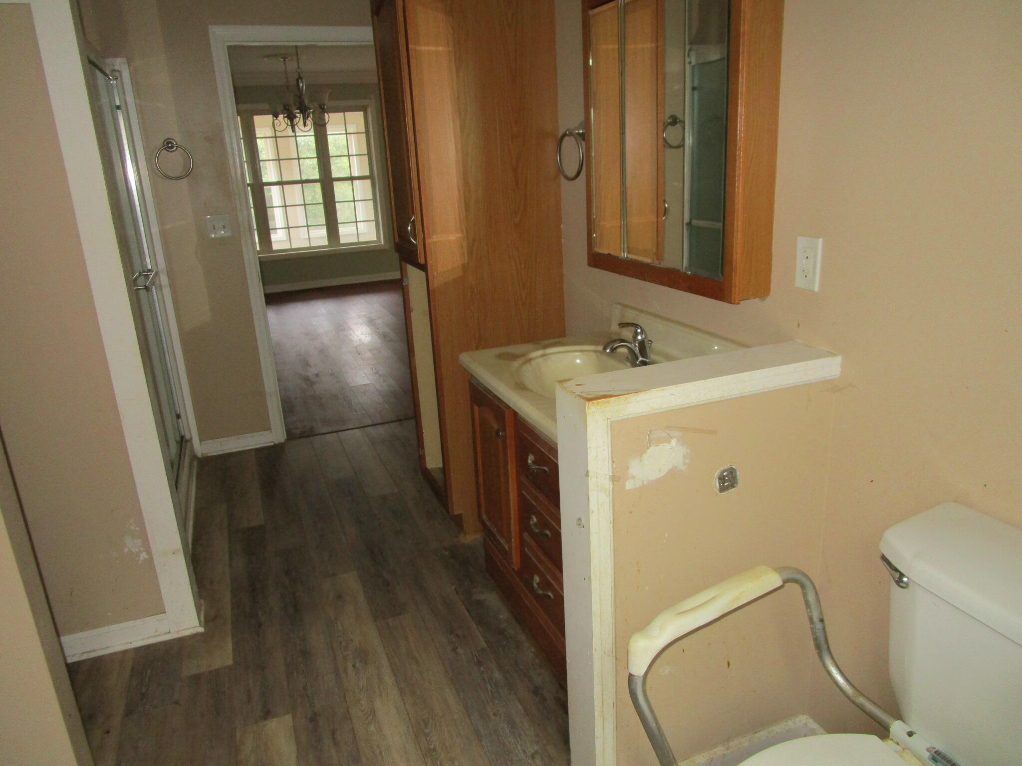307 Cardinal Court Property Photo 17
