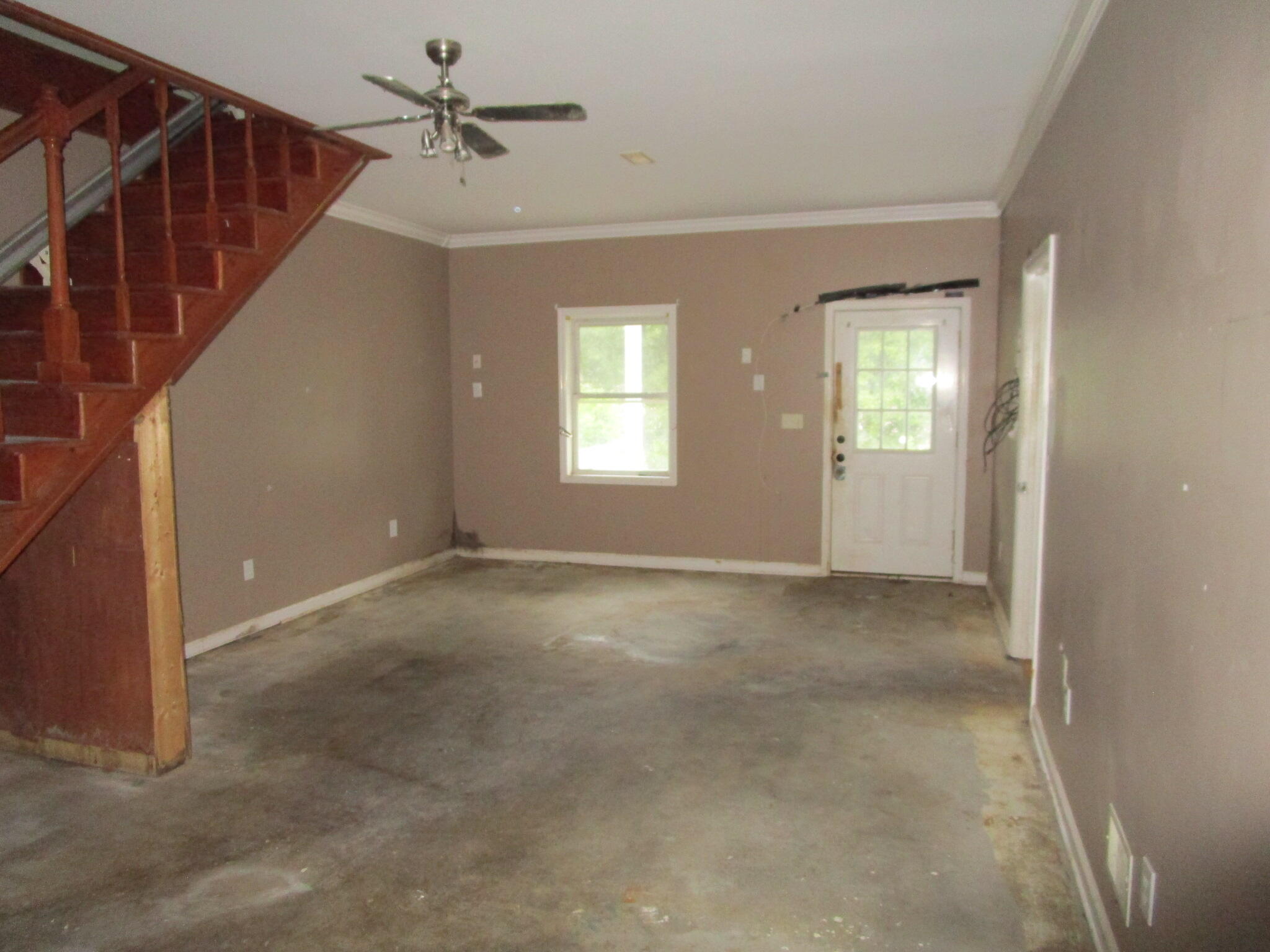 307 Cardinal Court Property Photo 19