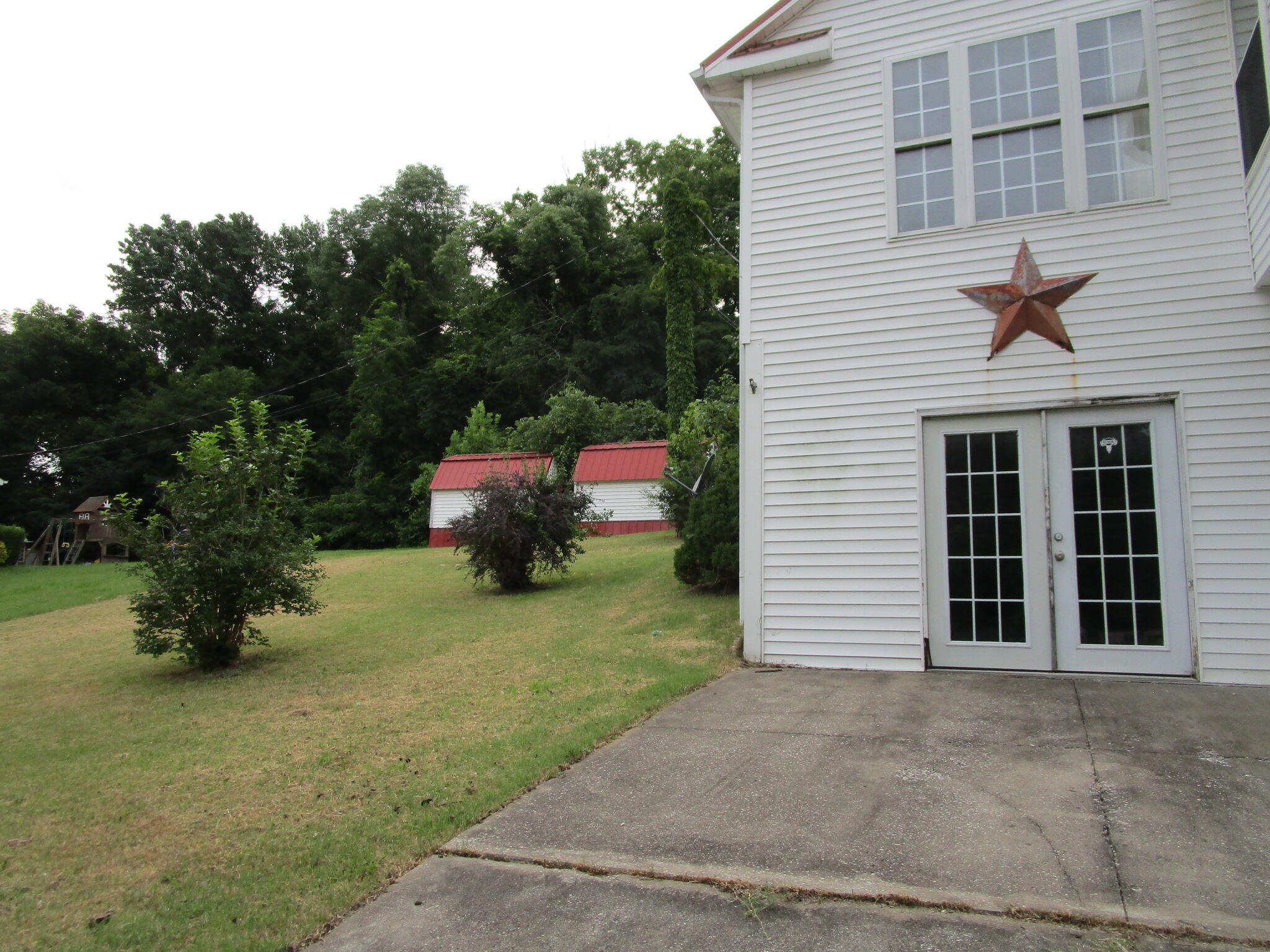307 Cardinal Court Property Photo 28