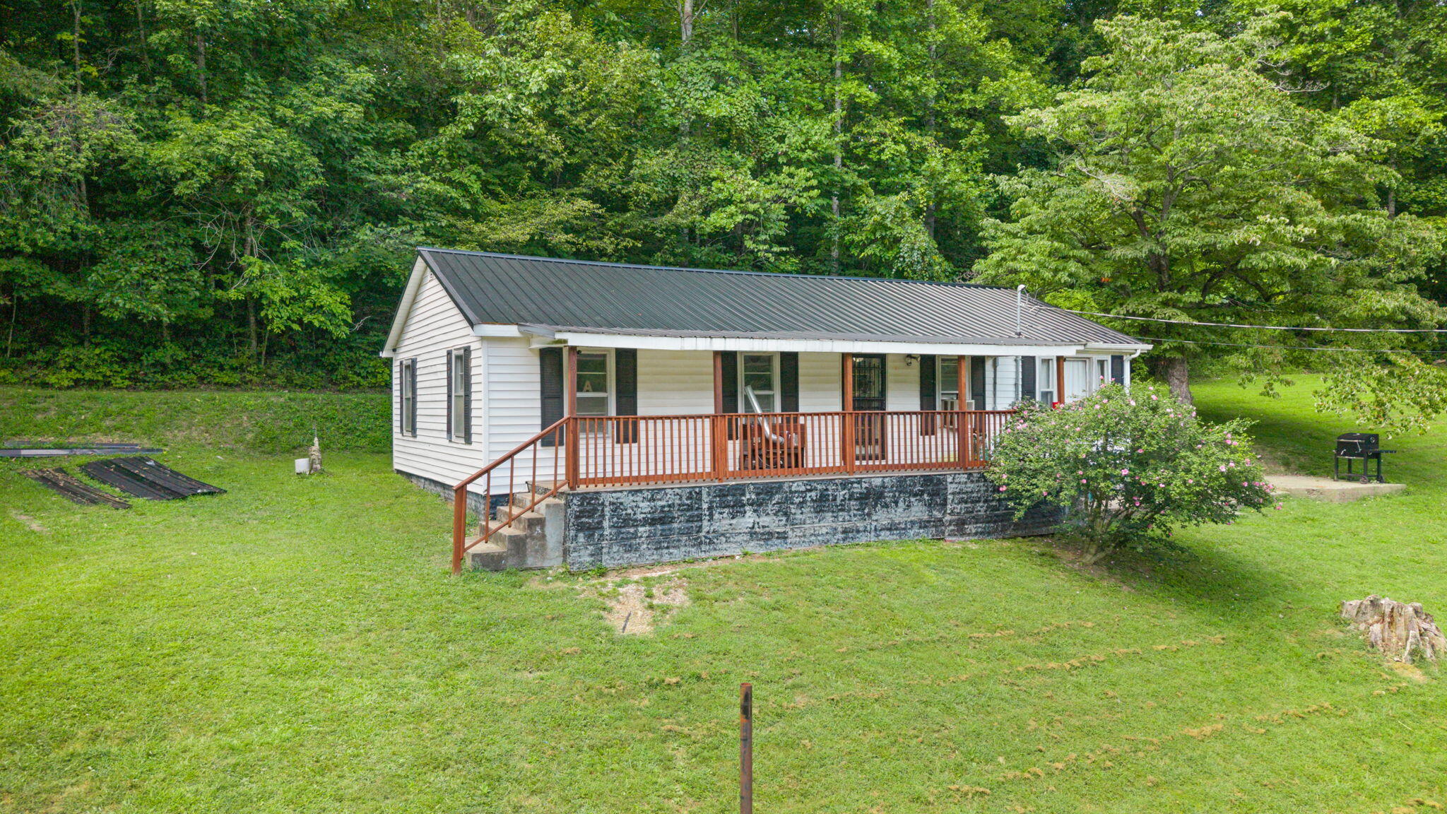16202 16202 State Highway 200 Property Photo 2