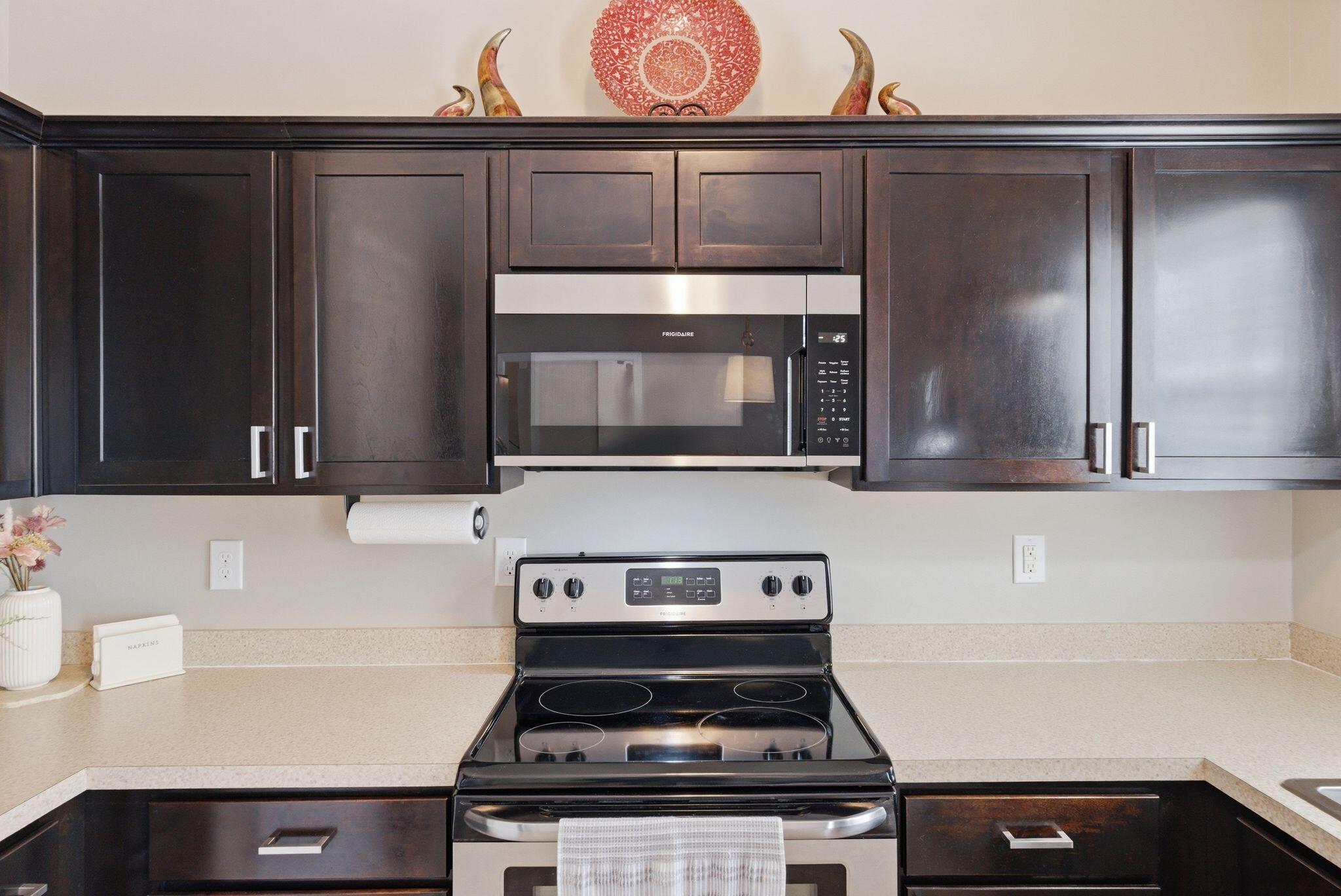 408 Cunningham Lane Property Photo 15