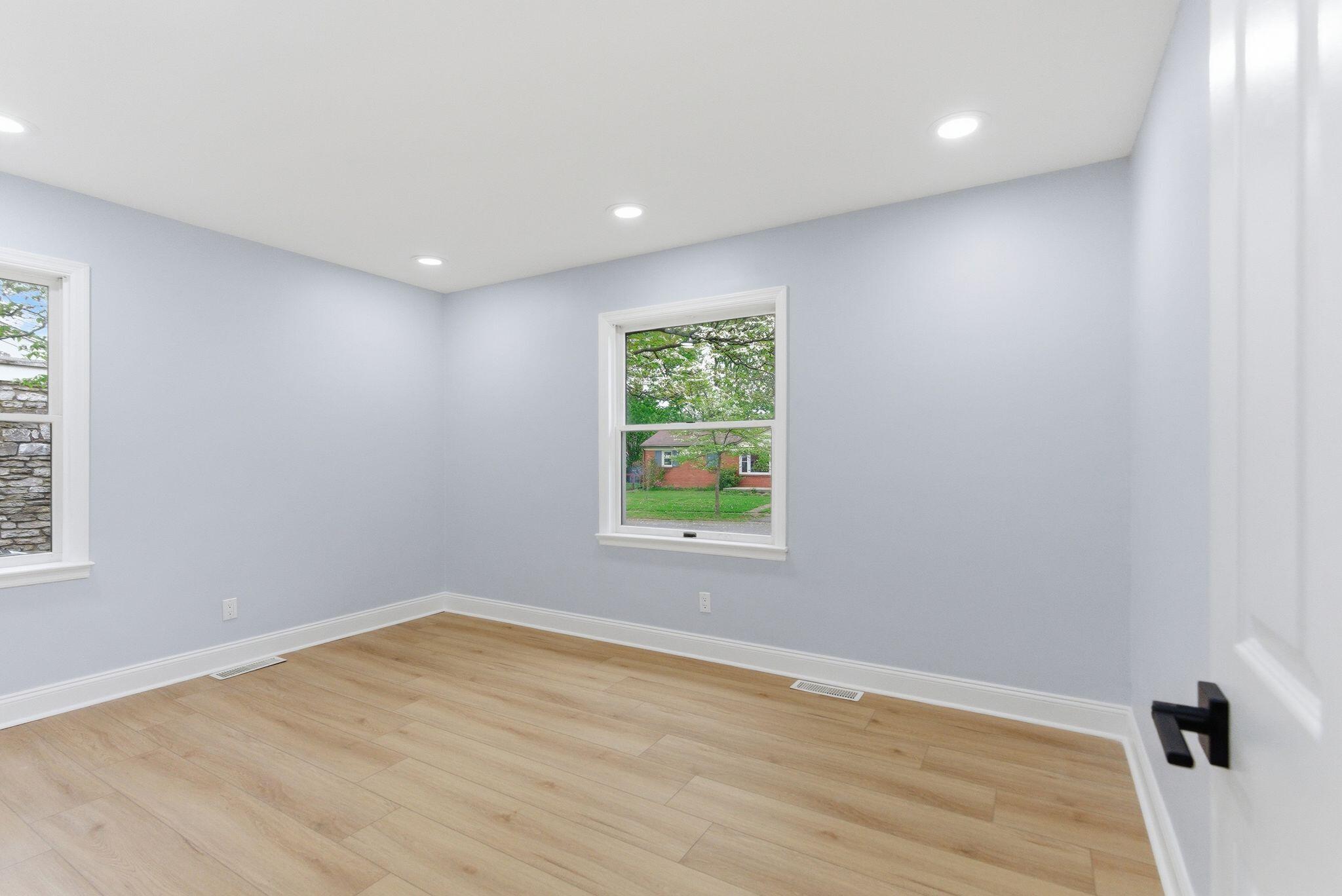 636 Stratford Drive Property Photo 16