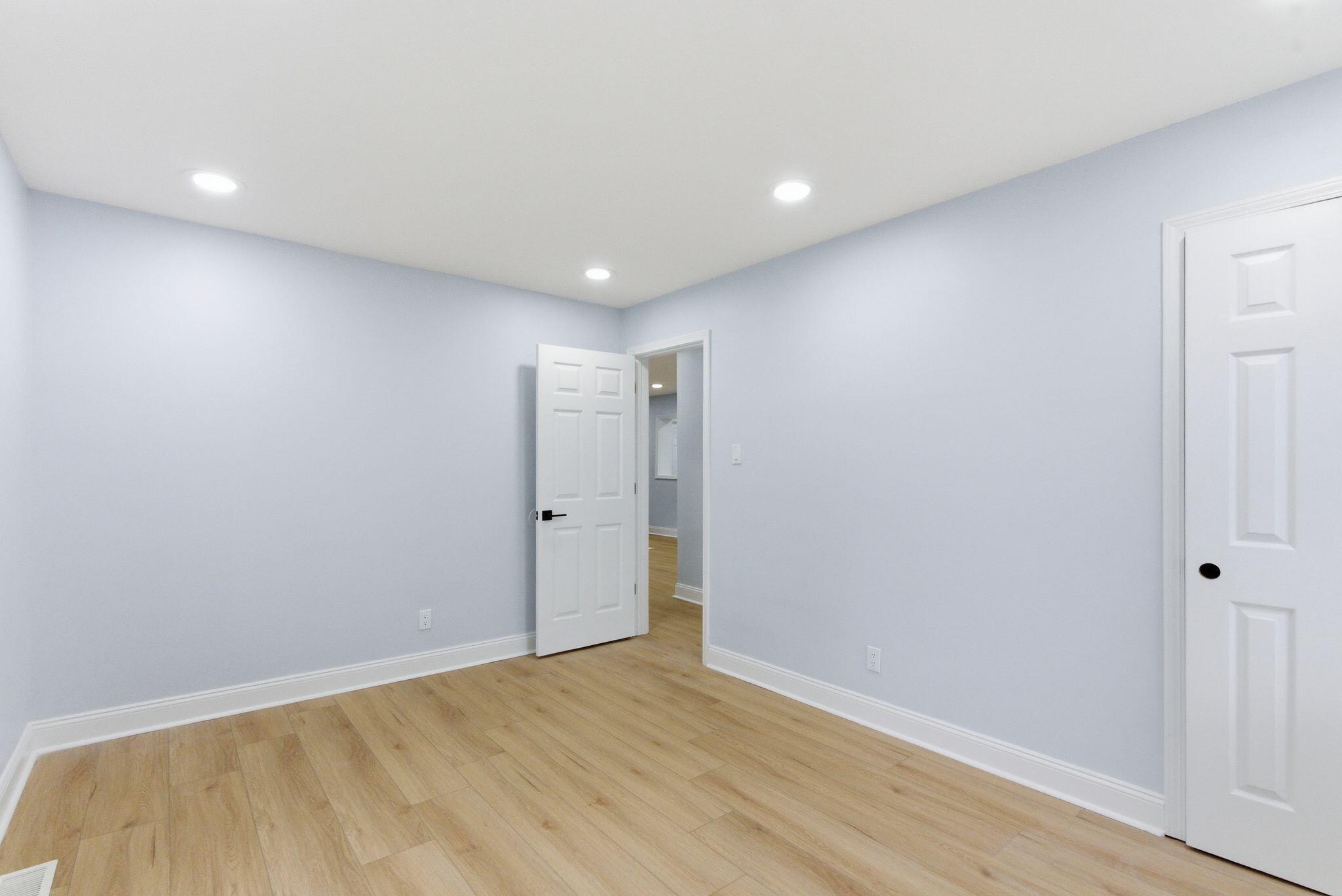 636 Stratford Drive Property Photo 17
