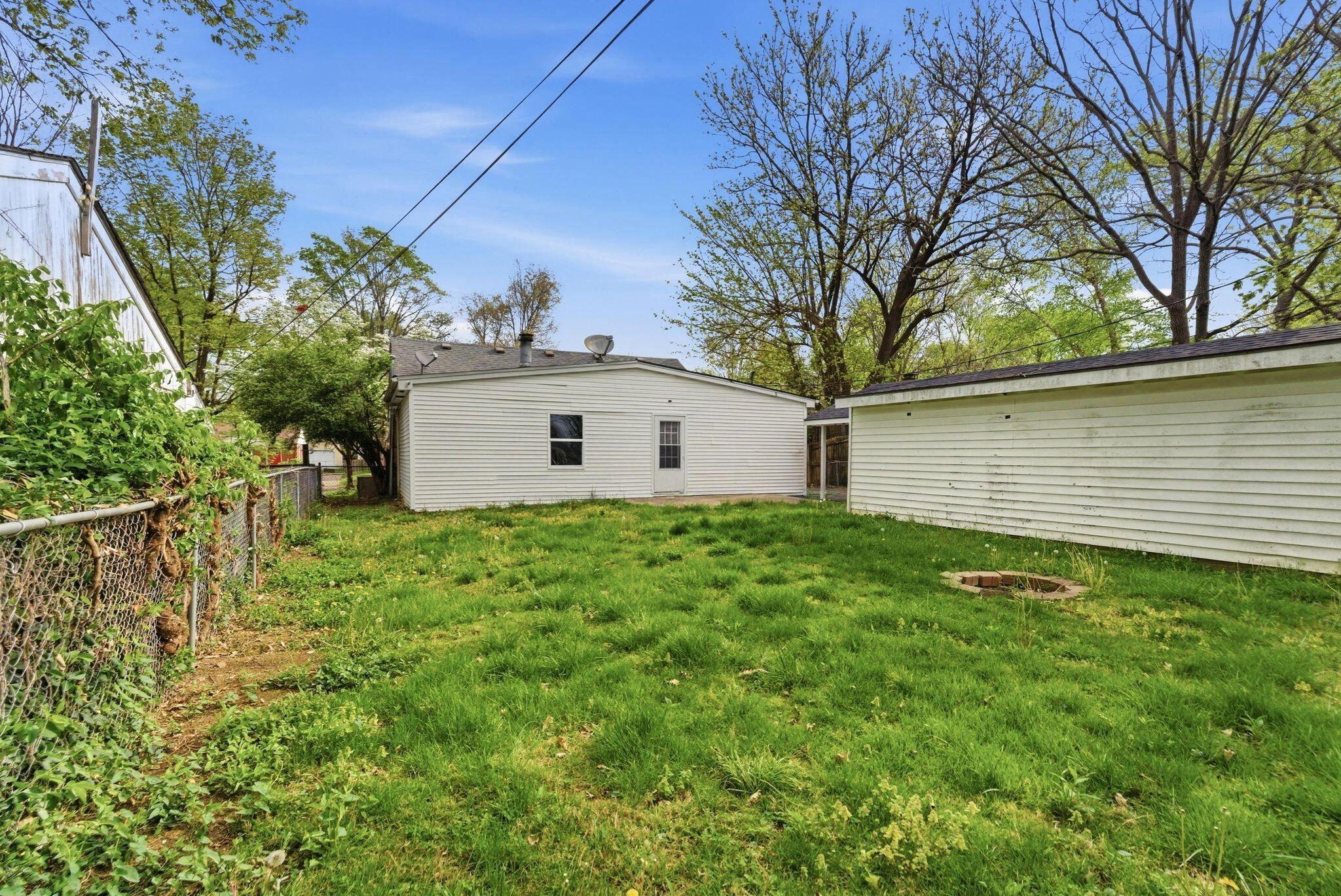 636 Stratford Drive Property Photo 35