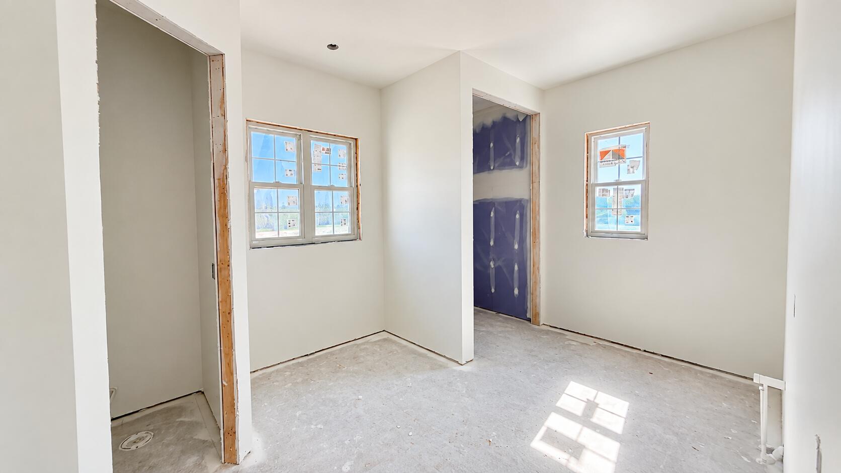 2012 West Court Property Photo 8