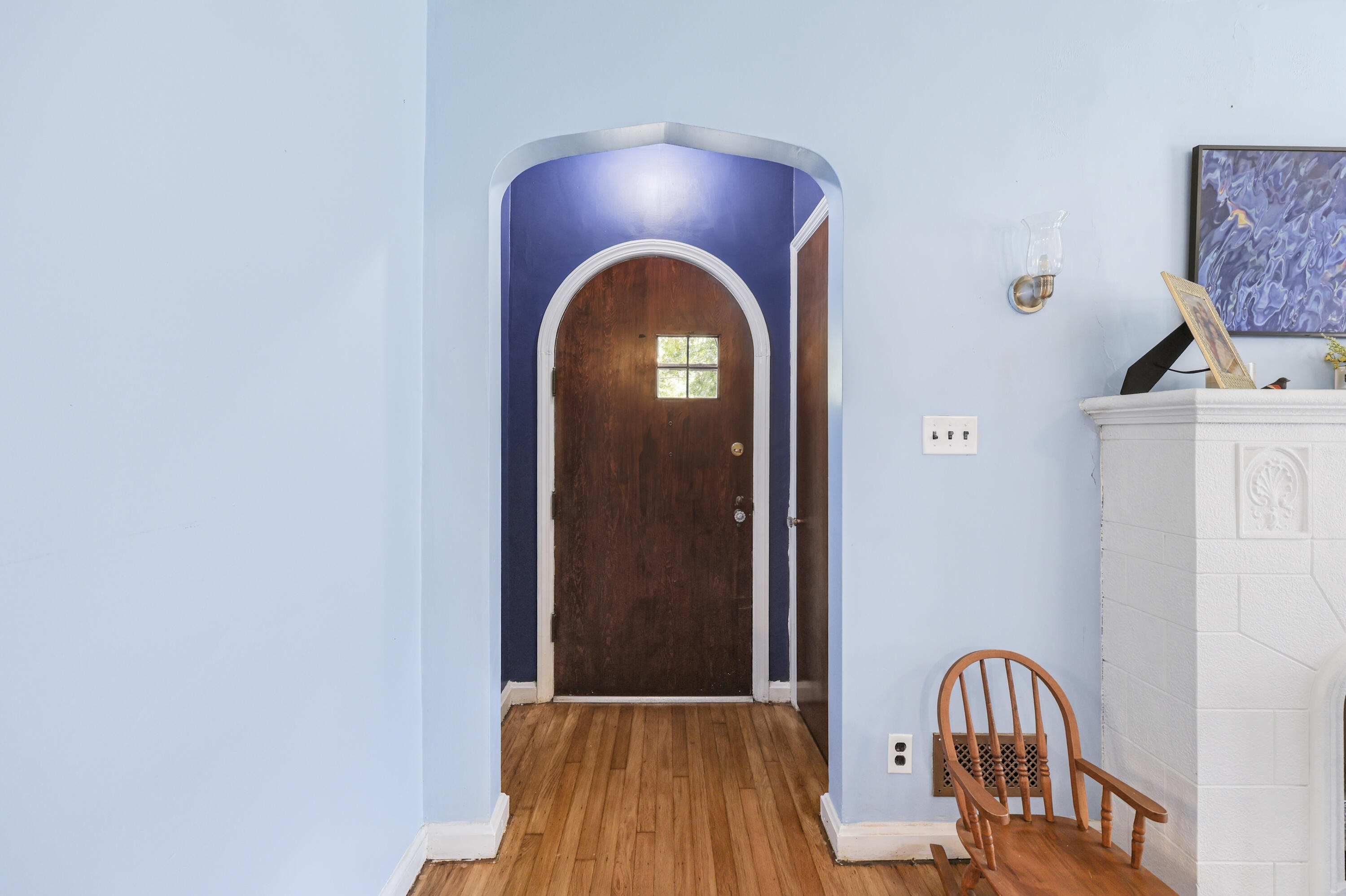 525 E Pike Street Property Photo 7