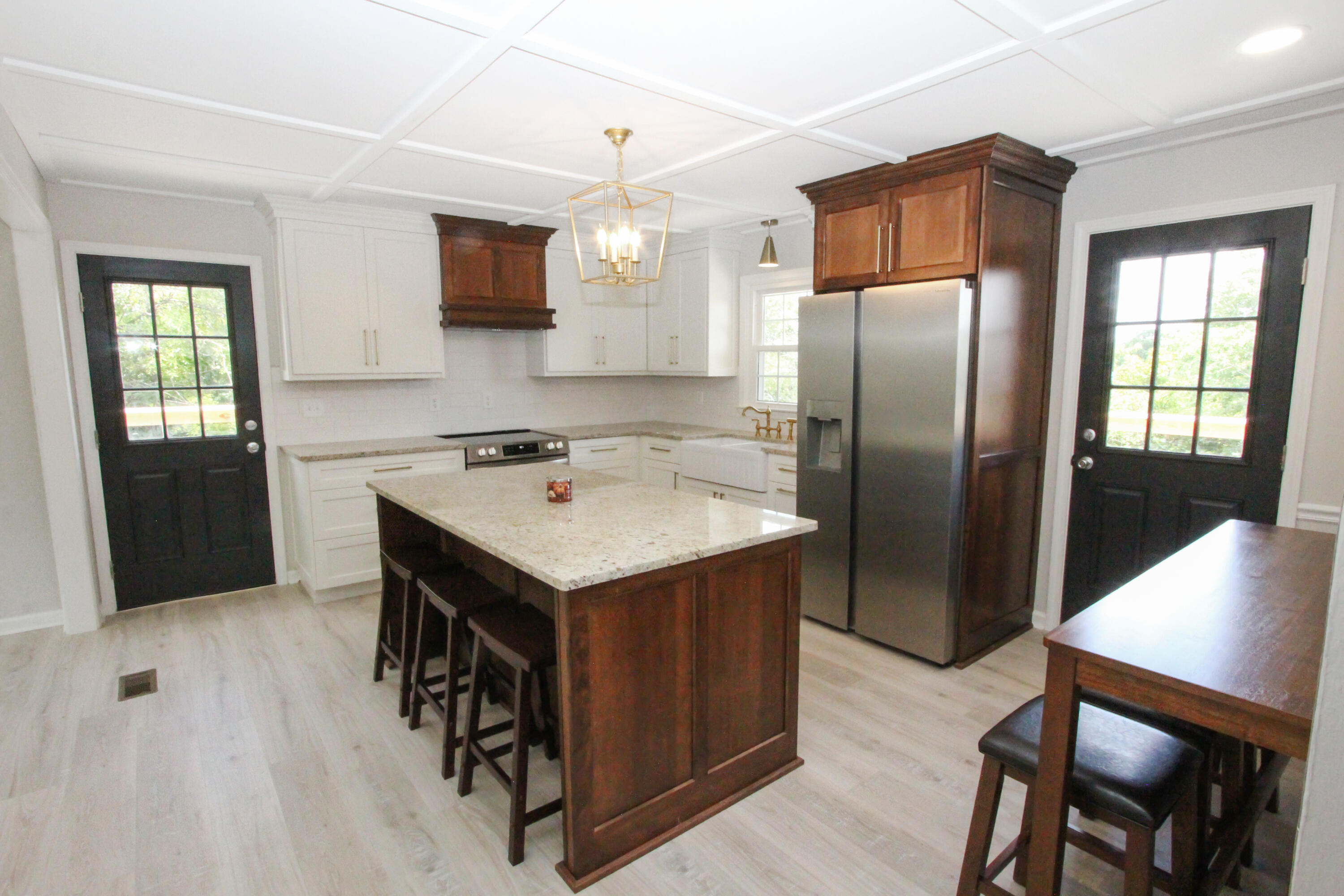 6073 Cornishville Road Property Photo 4