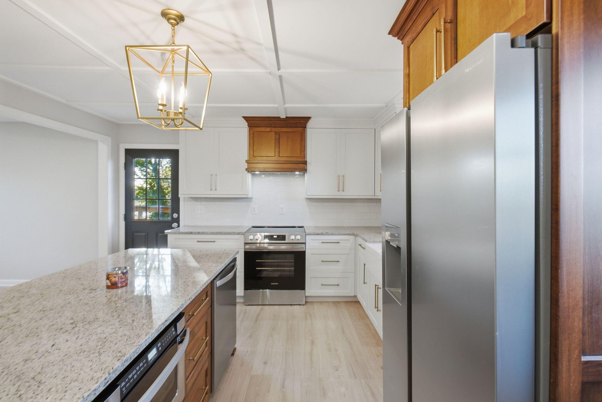 6073 Cornishville Road Property Photo 9