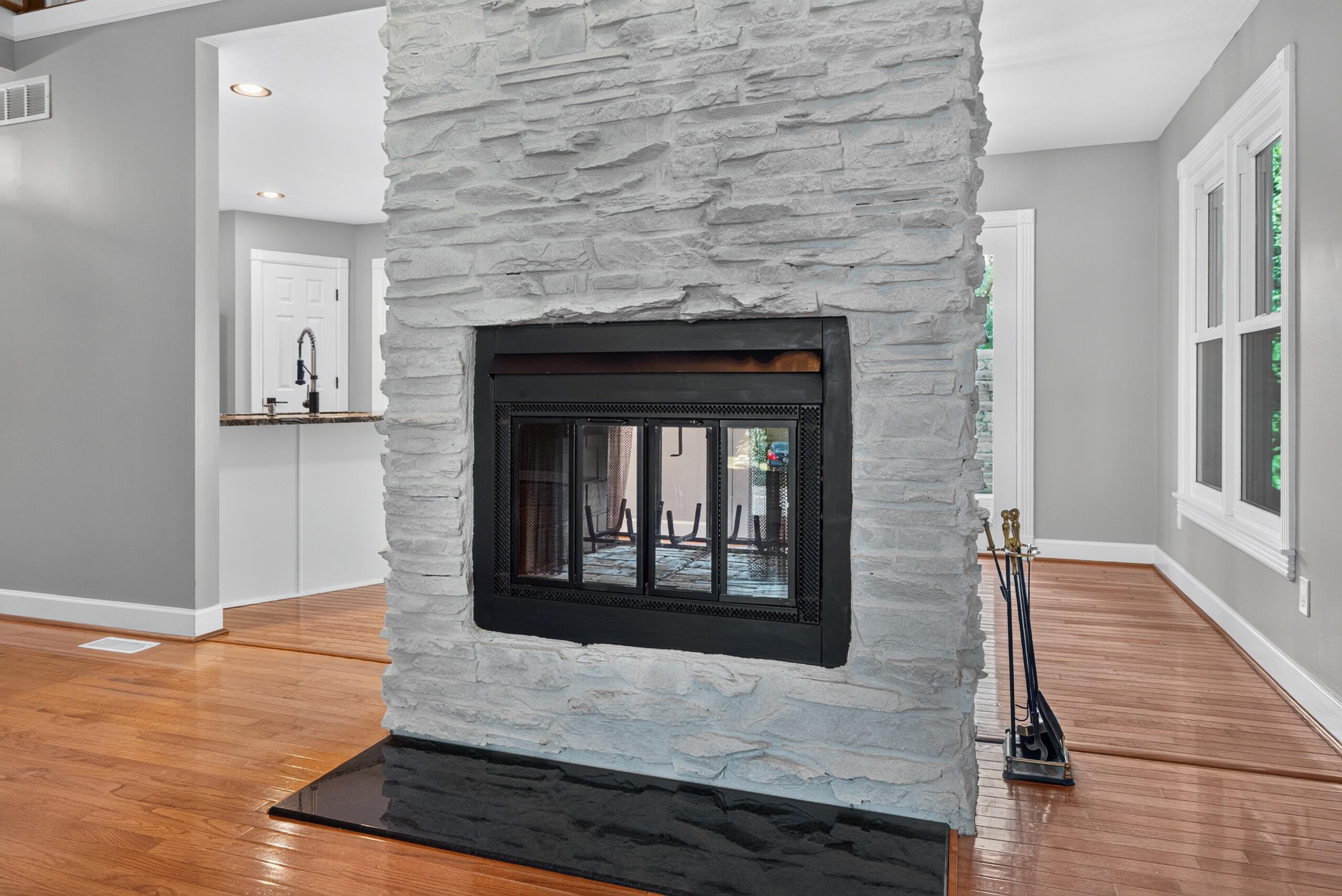 632 Galata Drive Property Photo 8