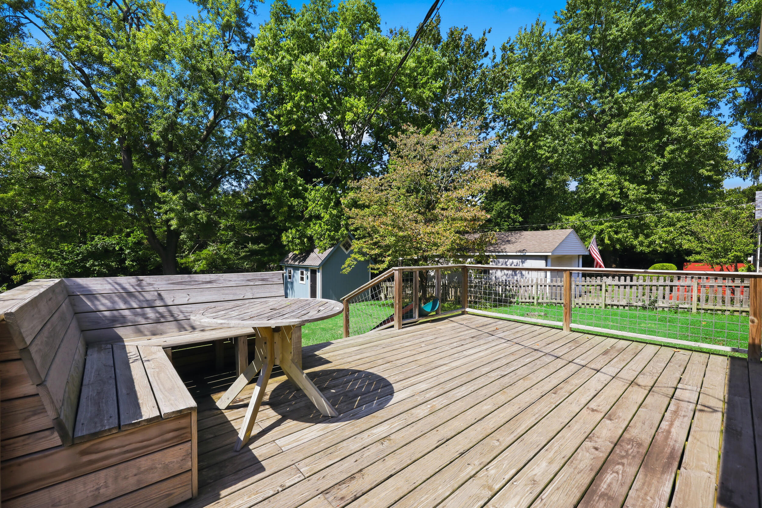 1022 Della Drive Property Photo 34