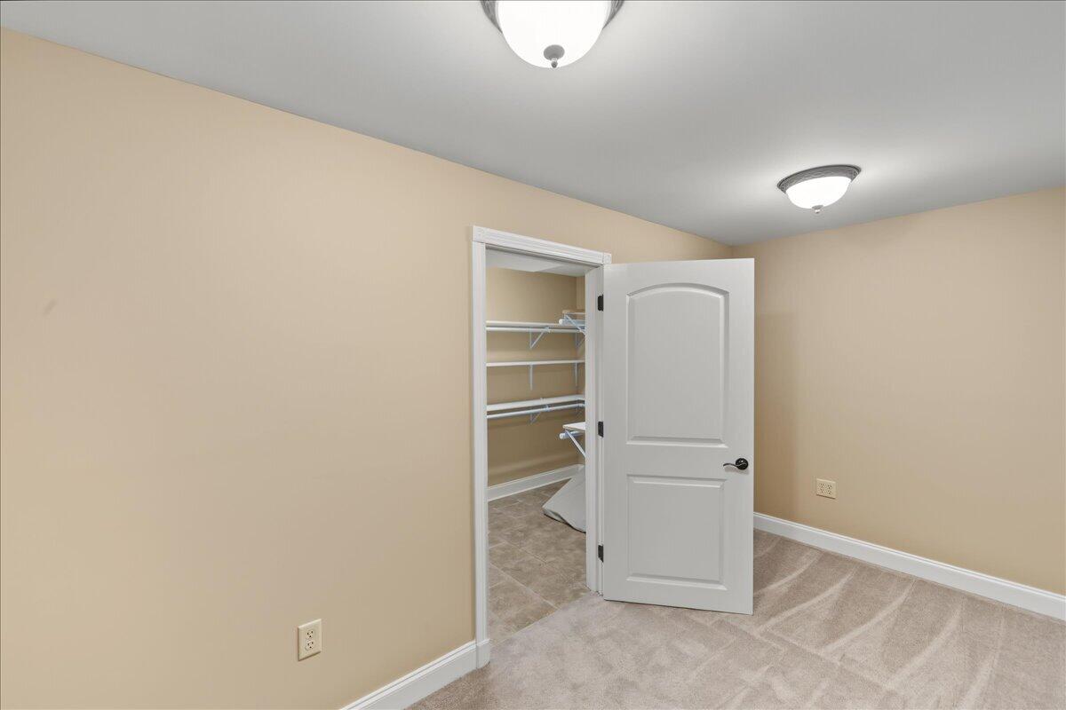 94 Hideout Lane Property Photo 32