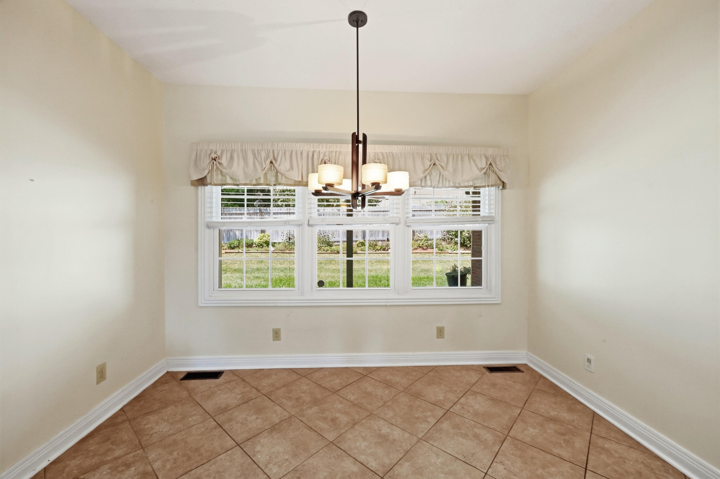 105 Deer Run Property Photo 20