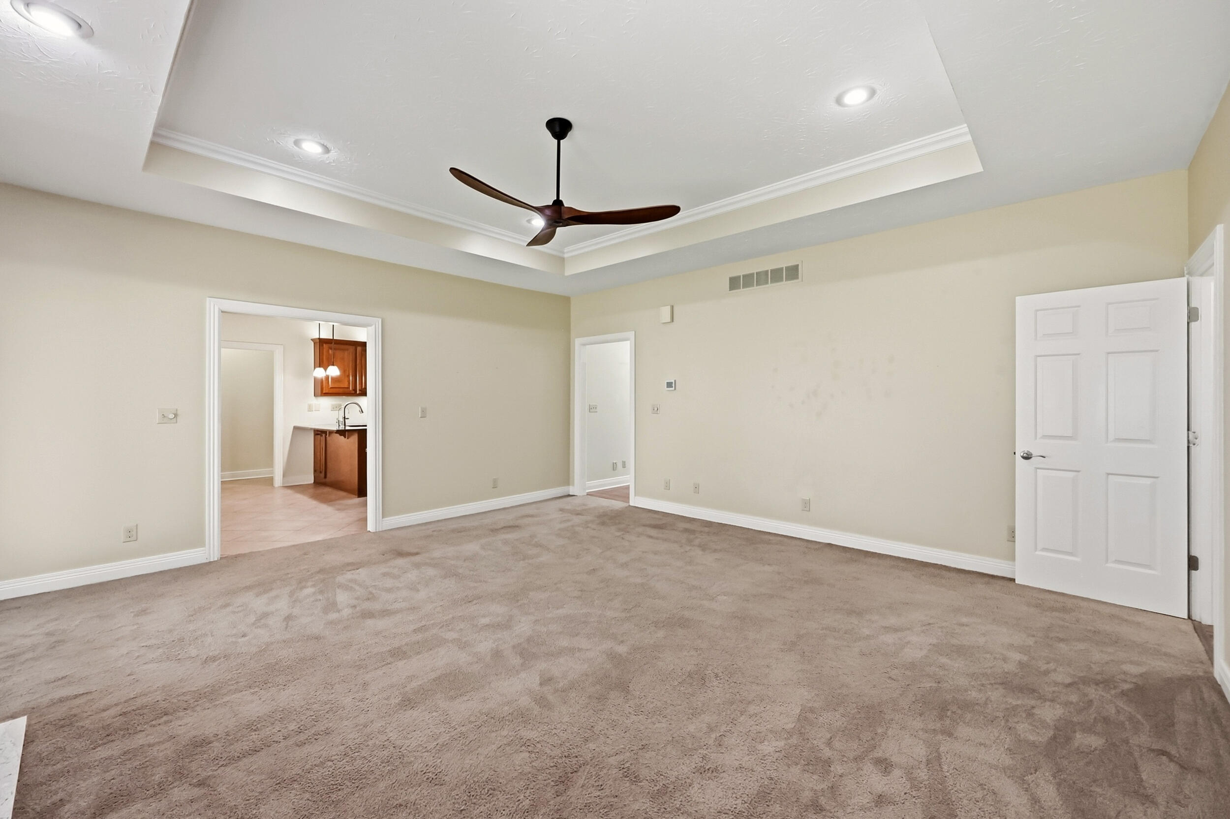 105 Deer Run Property Photo 25
