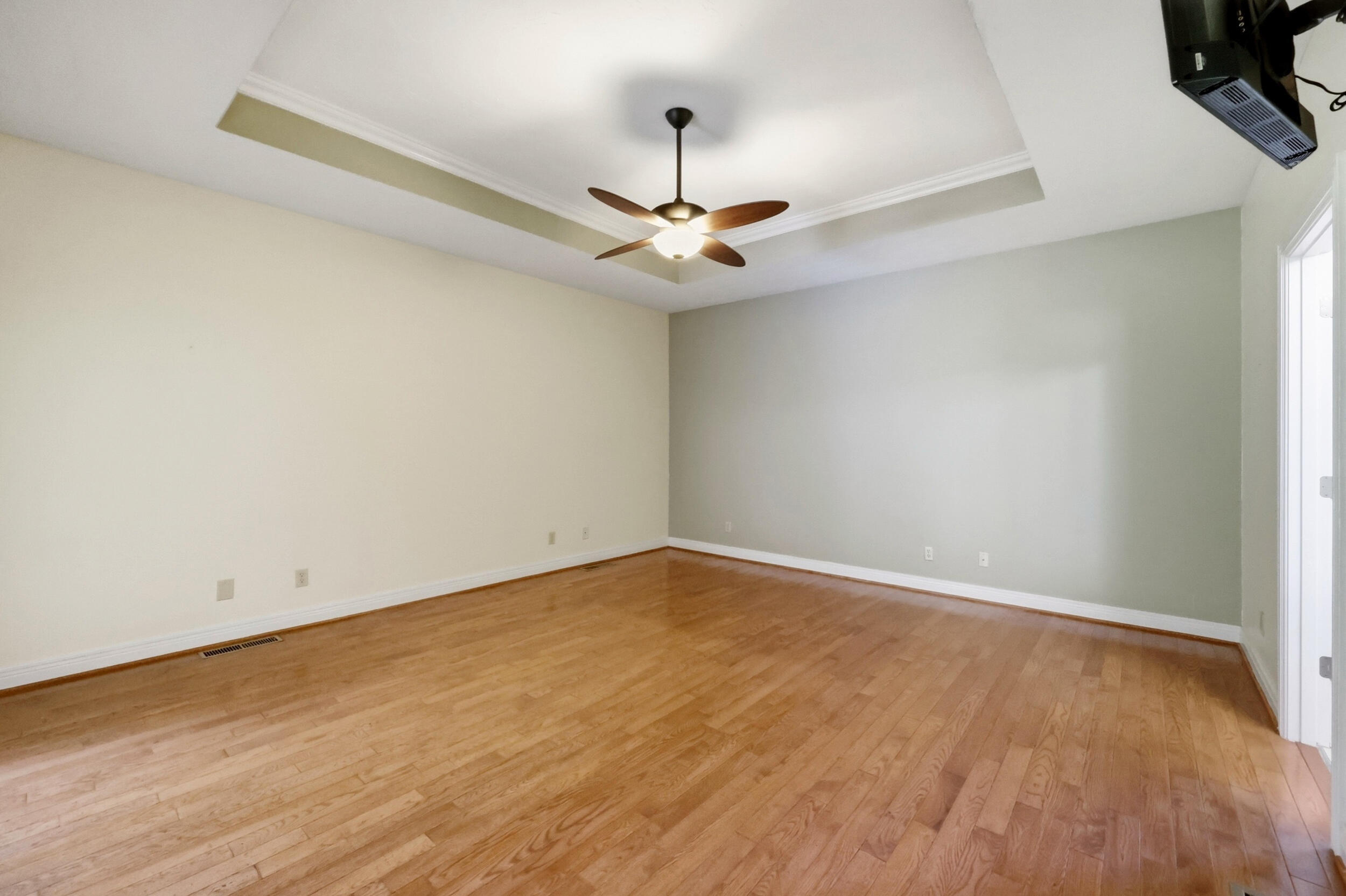 105 Deer Run Property Photo 33