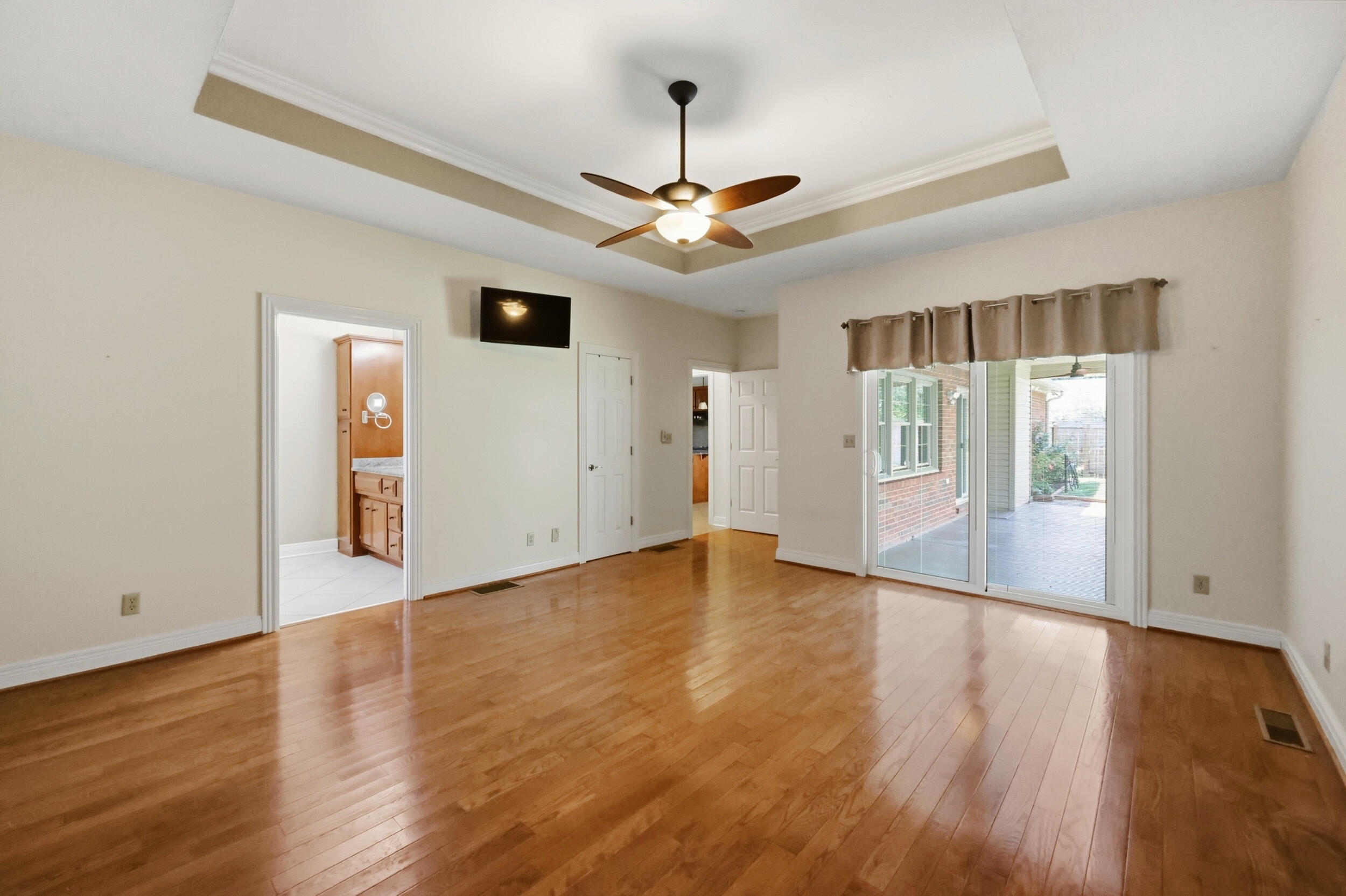 105 Deer Run Property Photo 34