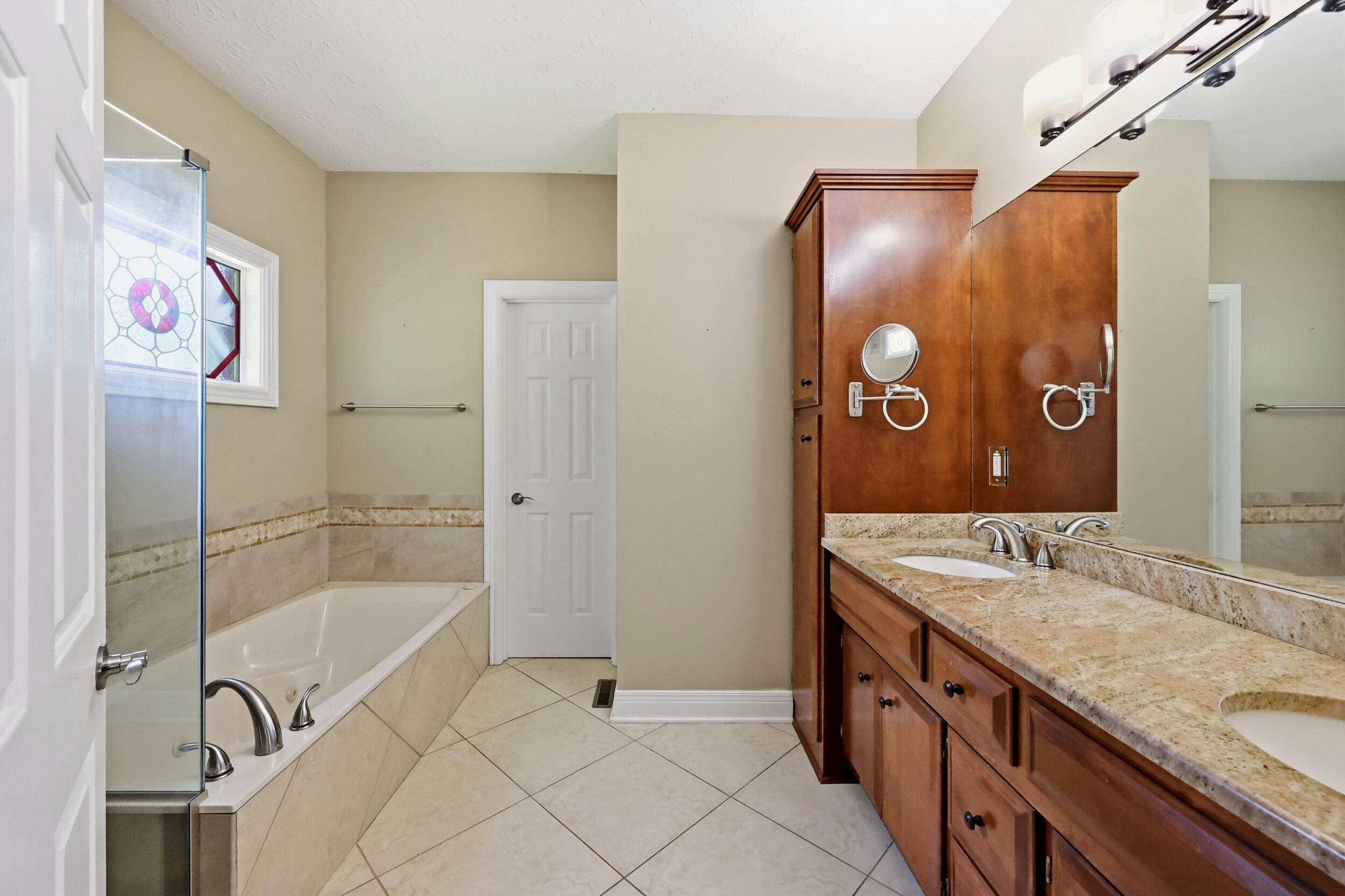 105 Deer Run Property Photo 35