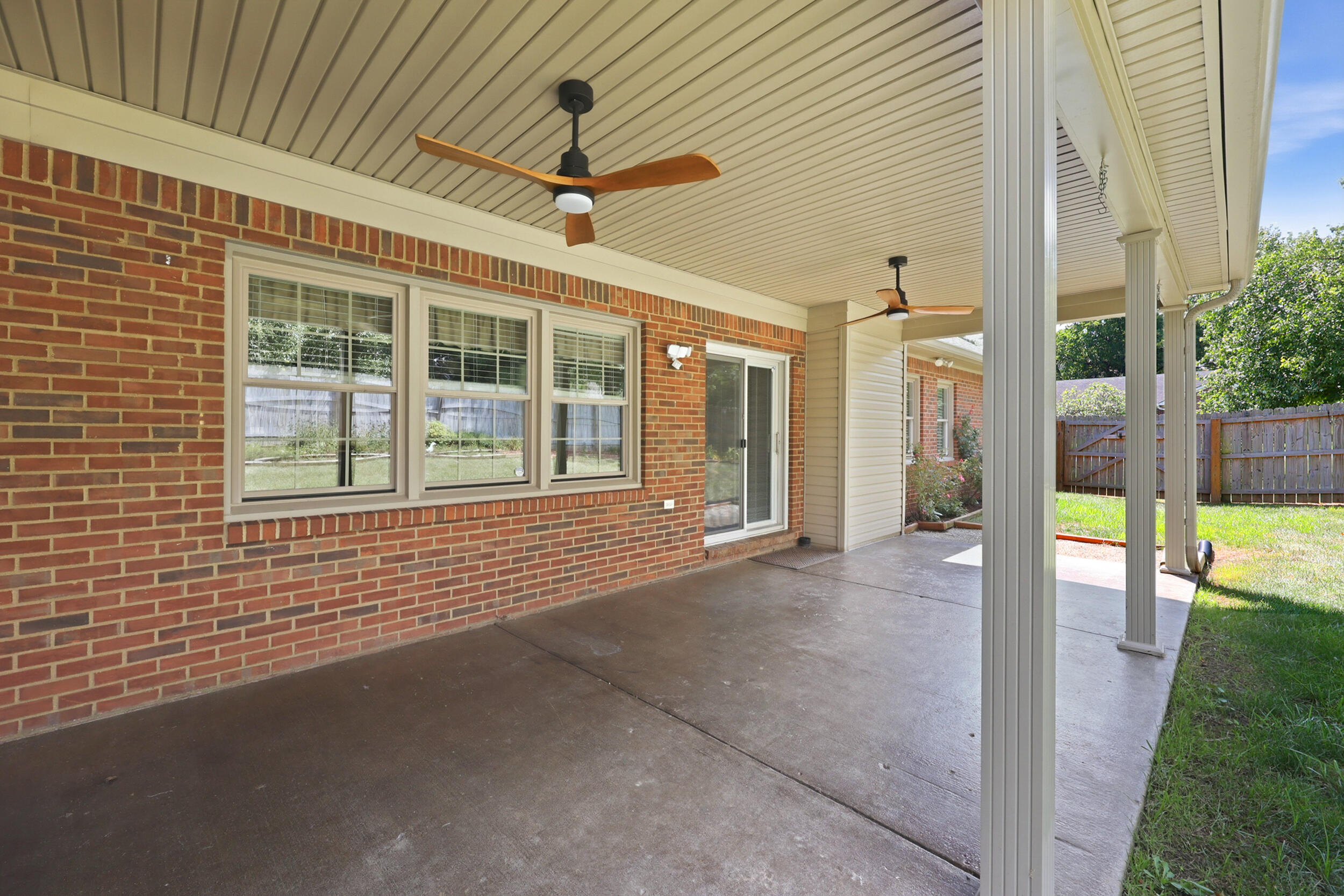 105 Deer Run Property Photo 42