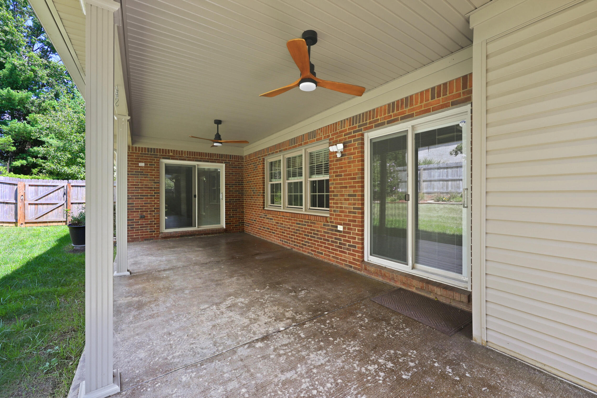 105 Deer Run Property Photo 44