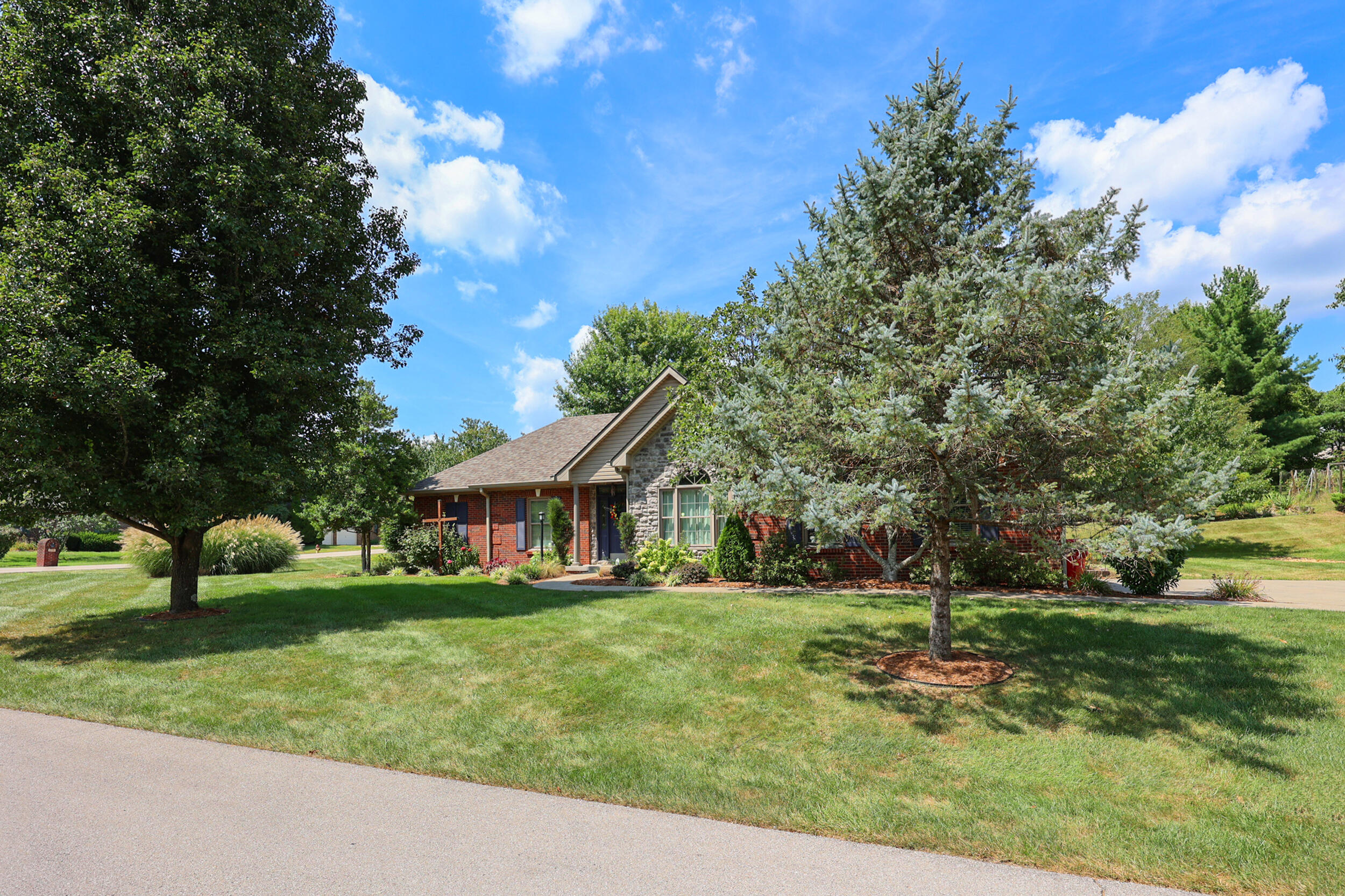 105 Deer Run Property Photo 51